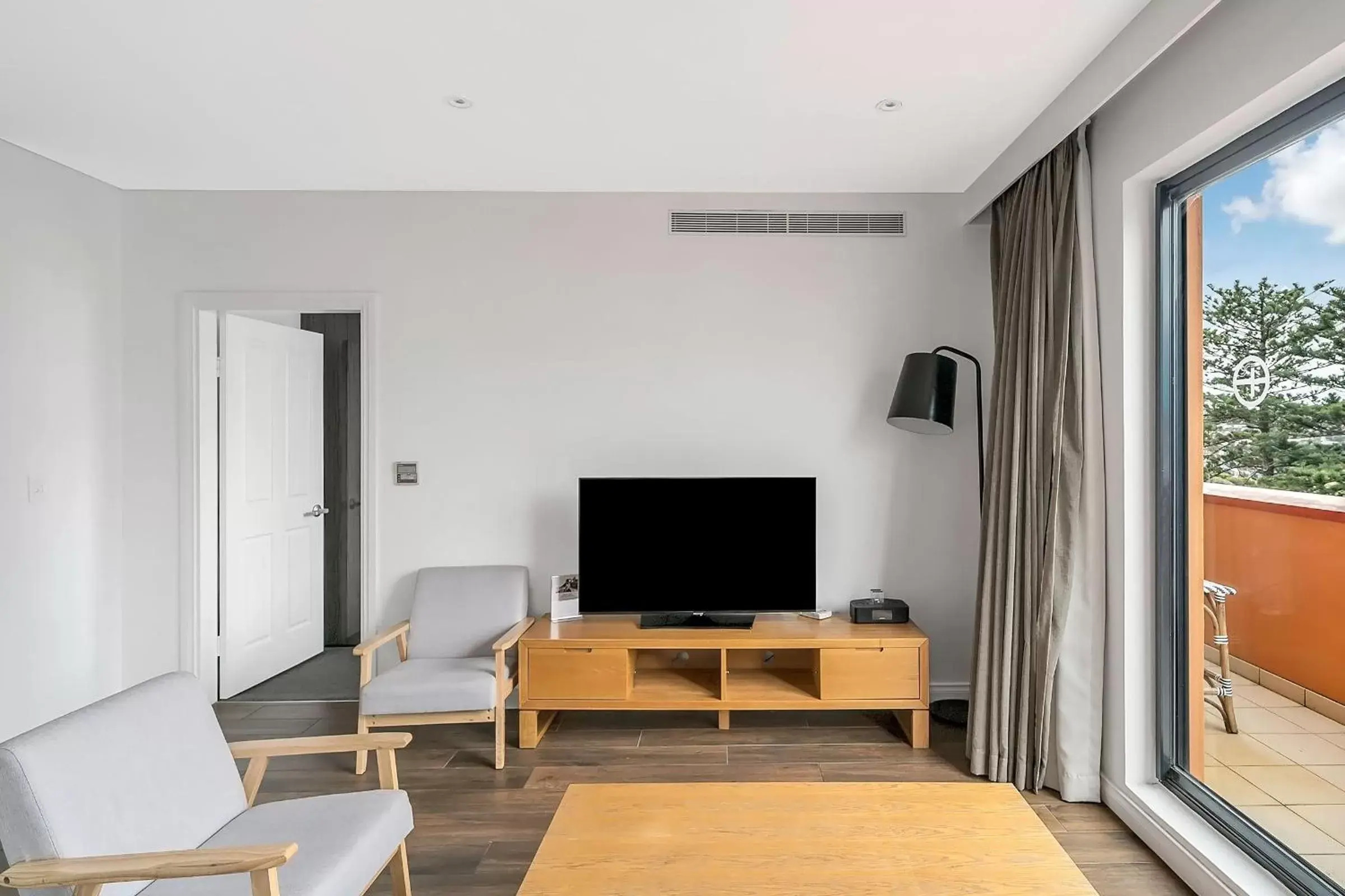 TV/Entertainment Center in Bondi 38 Serviced Apartments