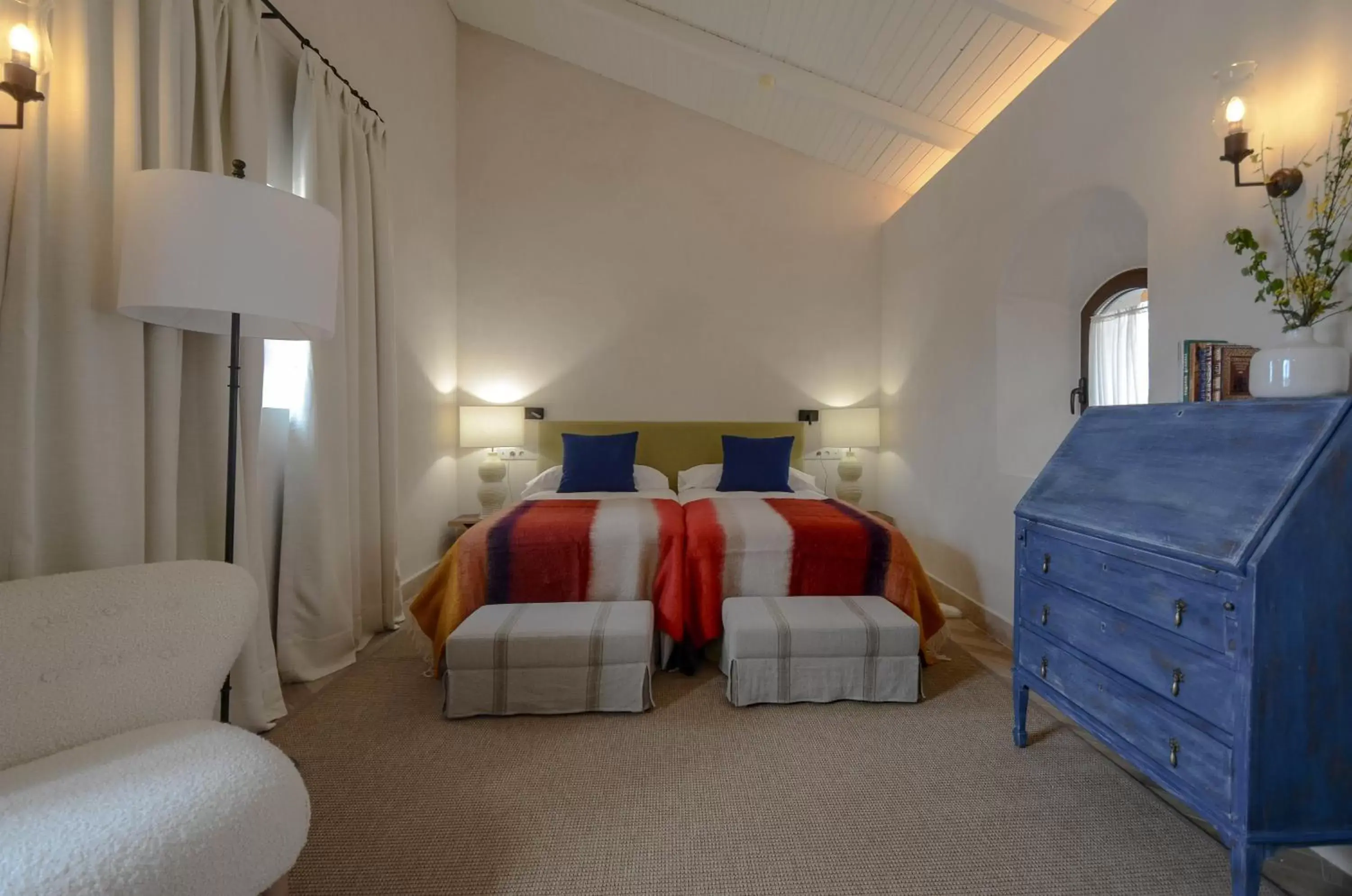 Bedroom, Bed in La Dehesa de Don Pedro