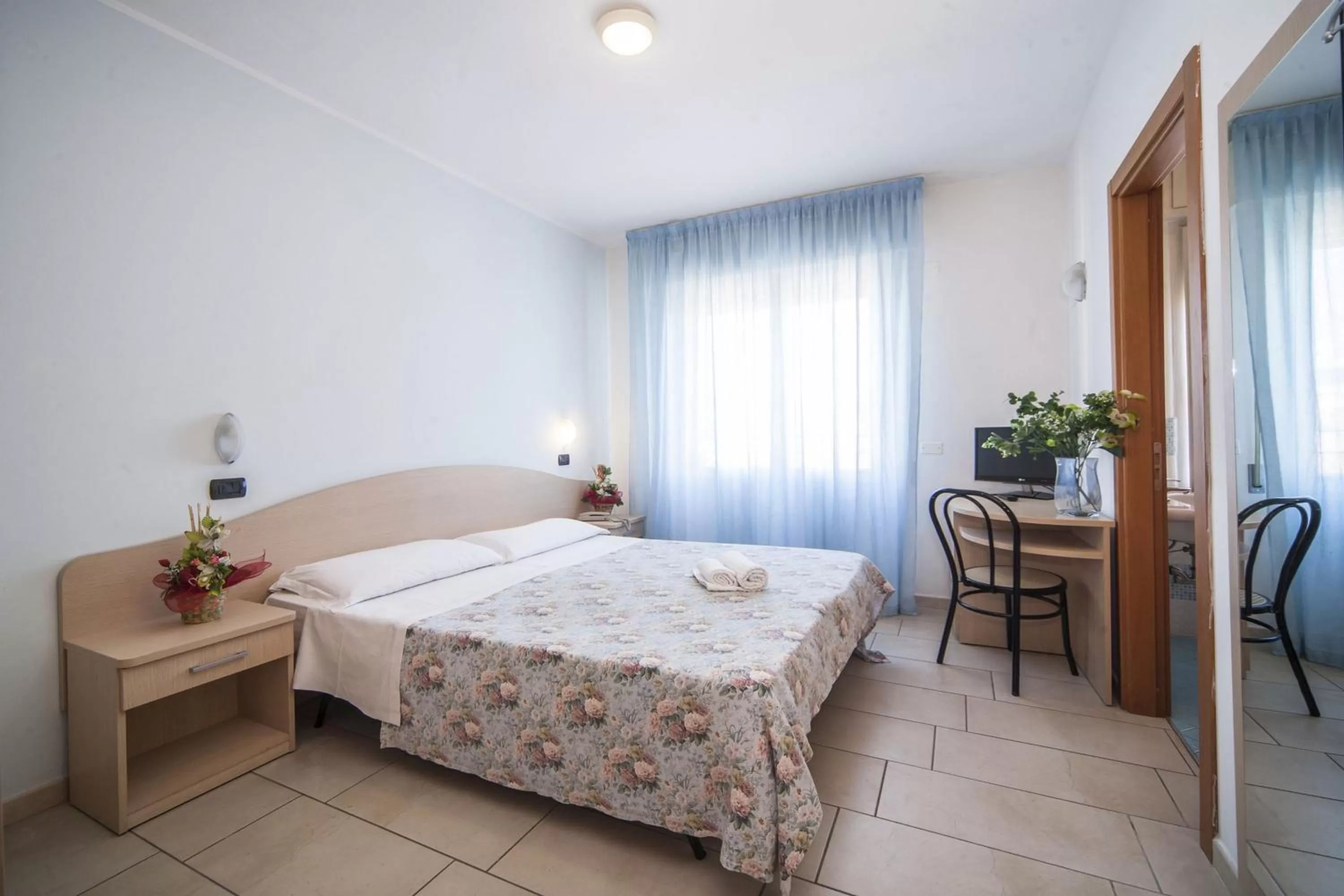 Photo of the whole room, Bed in Hotel Marilonda