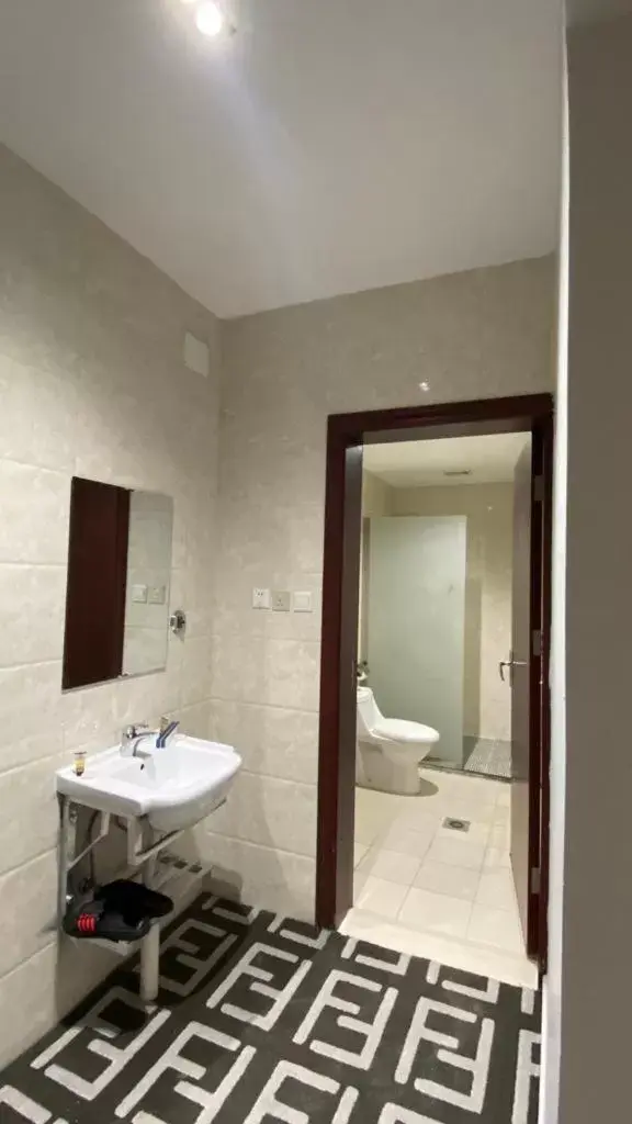 Bathroom in Beautat Hotel
