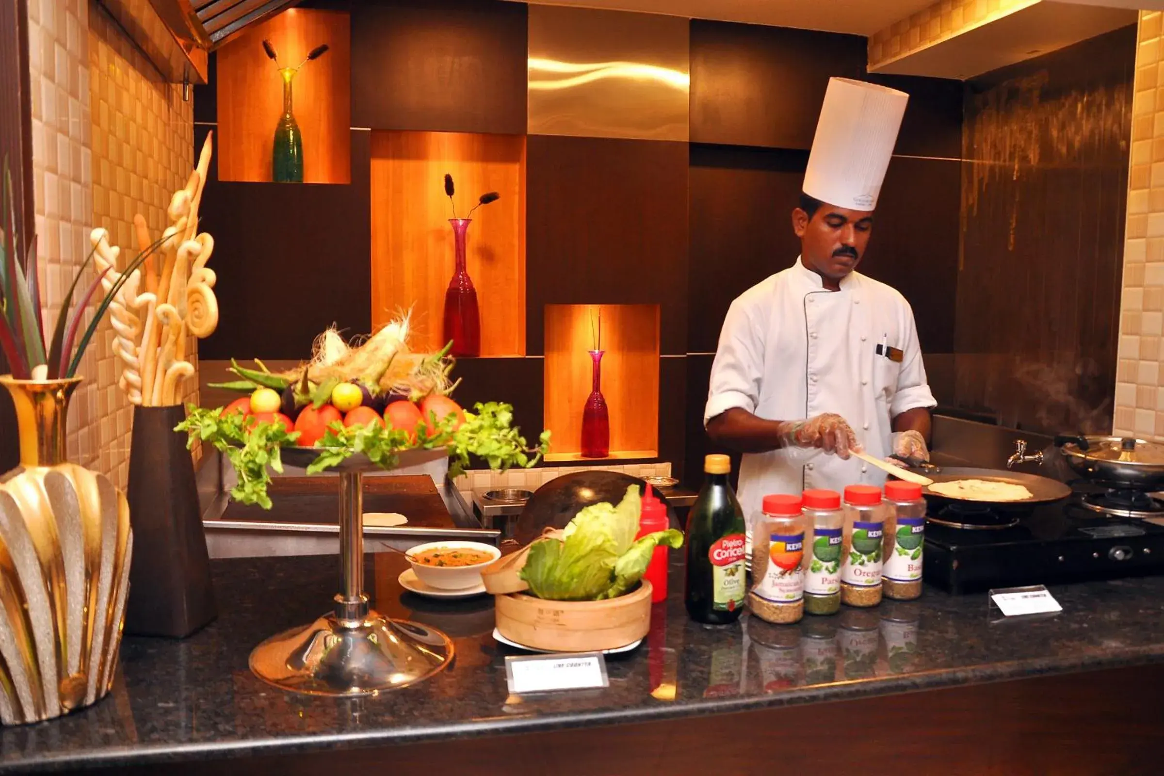 Restaurant/places to eat in Gokulam Park Sabari-Siruseri SIPCOT Restaurant/places to eat in Gokulam Park Sabari-Siruseri SIPCOT