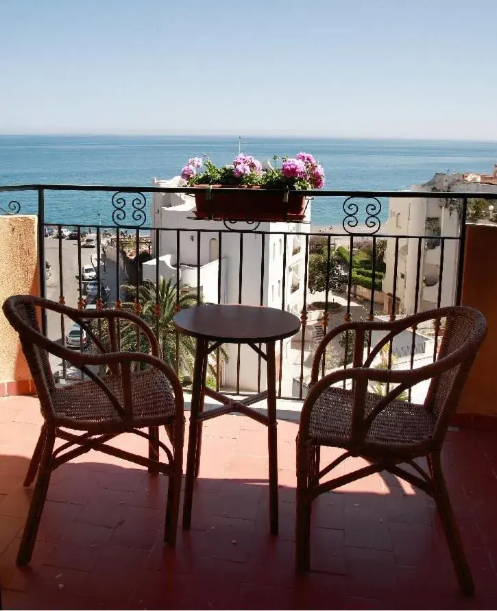 Balcony/Terrace, Sea View in Hotel & Apartments Villa Linda