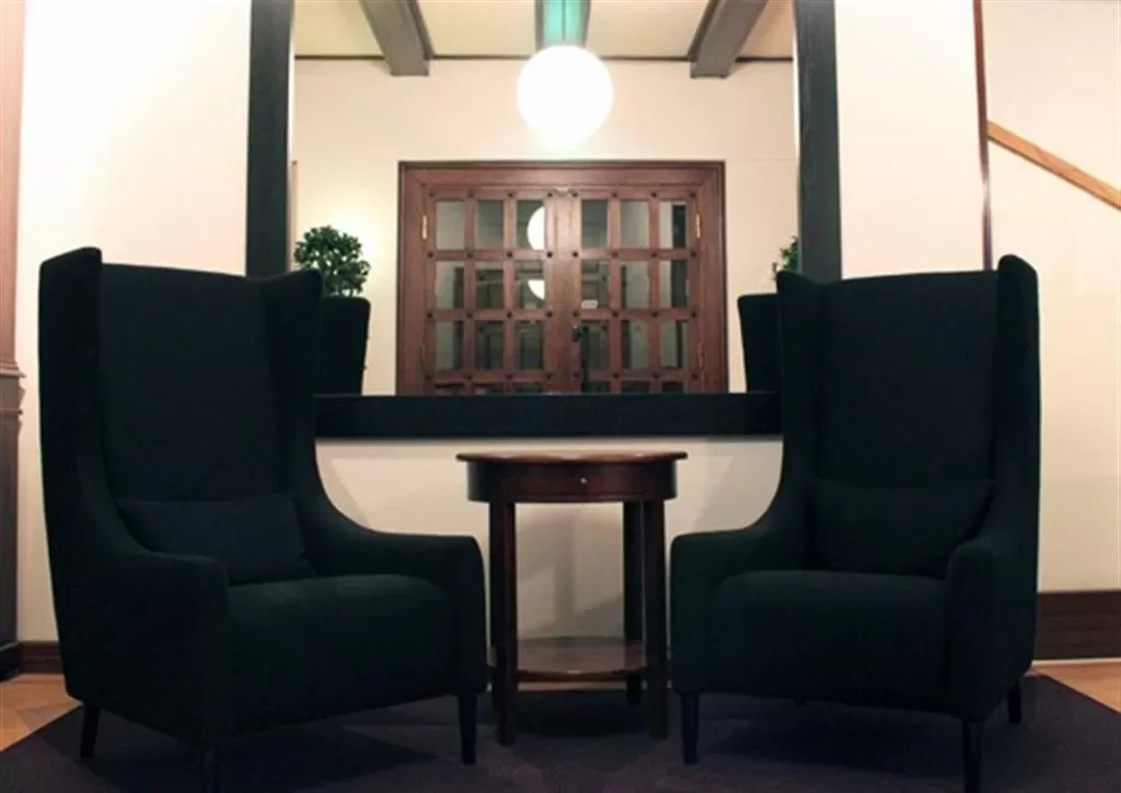 Seating Area in Art Hotel Honkahovi