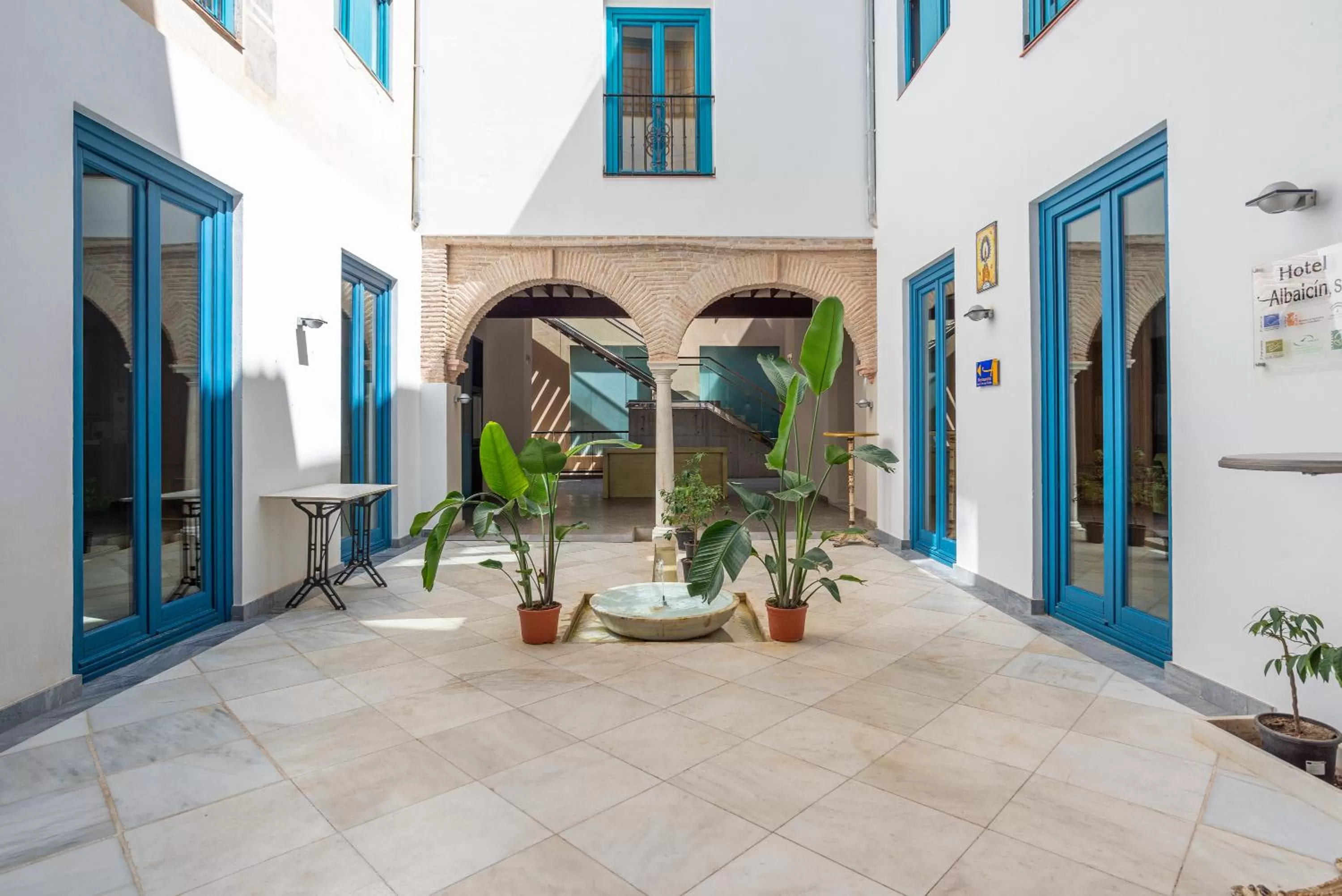 Patio in Hotel Albaicín