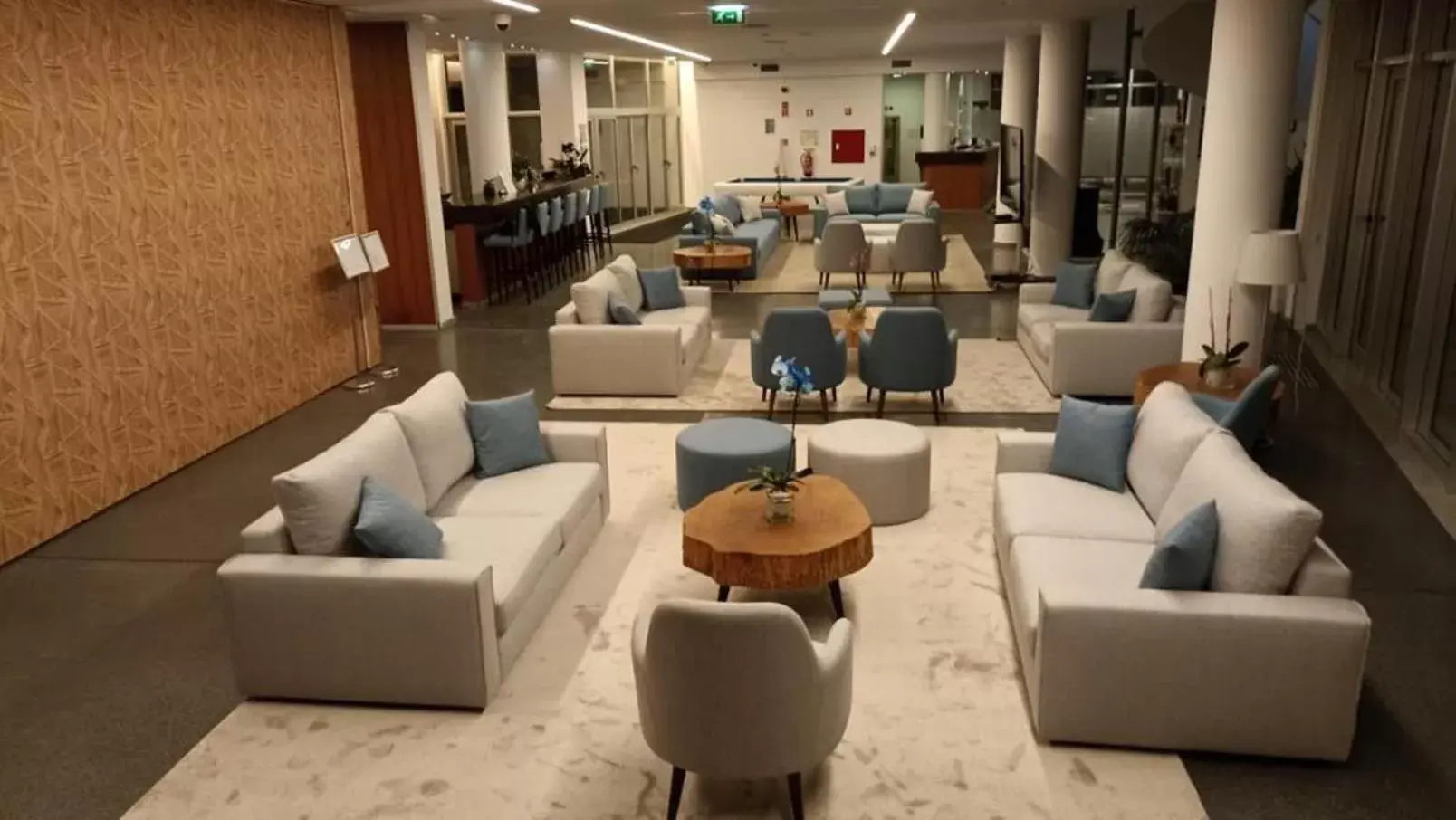 Living room, Lobby/Reception in Boticas Hotel Art & SPA