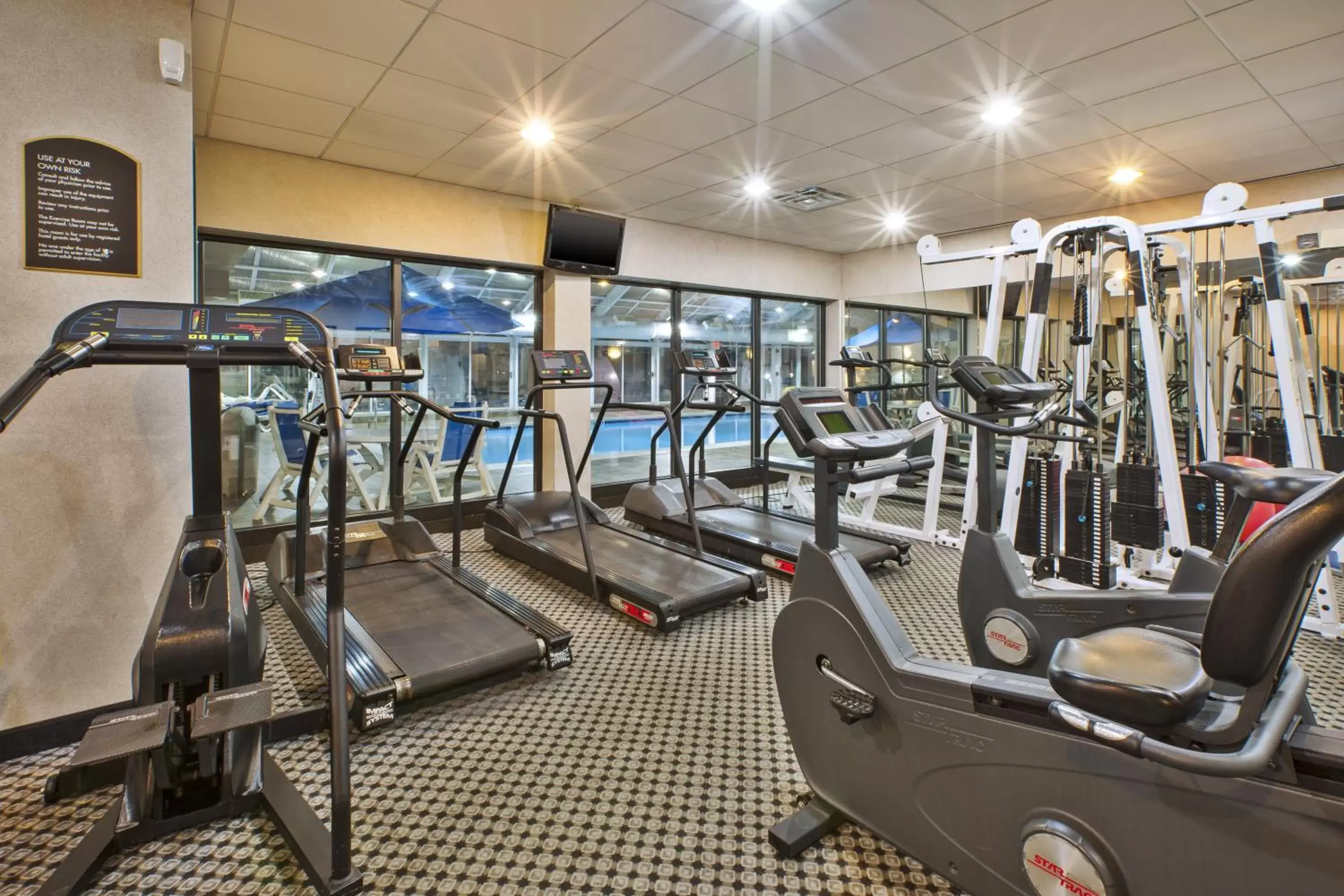 Fitness centre/facilities, Fitness Center/Facilities in Holiday Inn Express Hotel & Suites - Belleville Area, an IHG Hotel