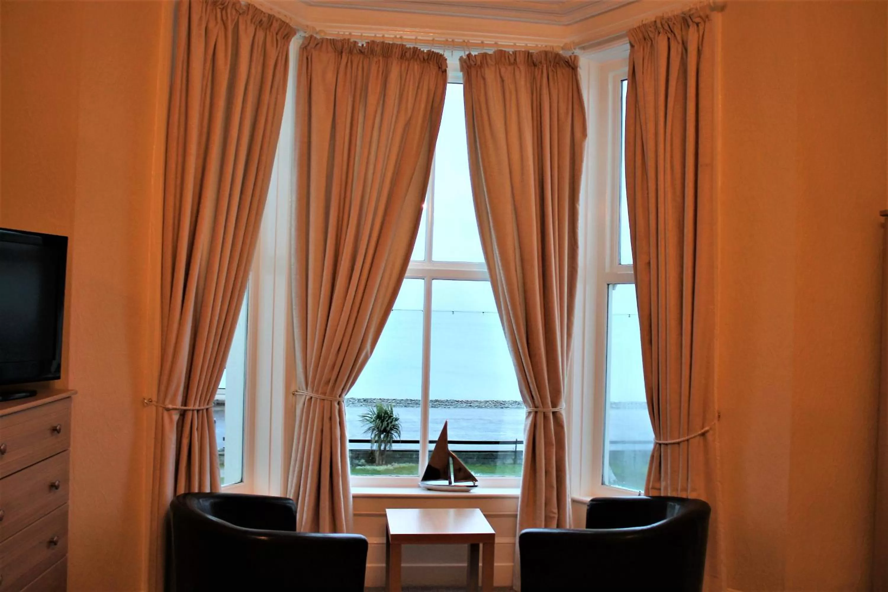 Seating area in Winchmore Hotel