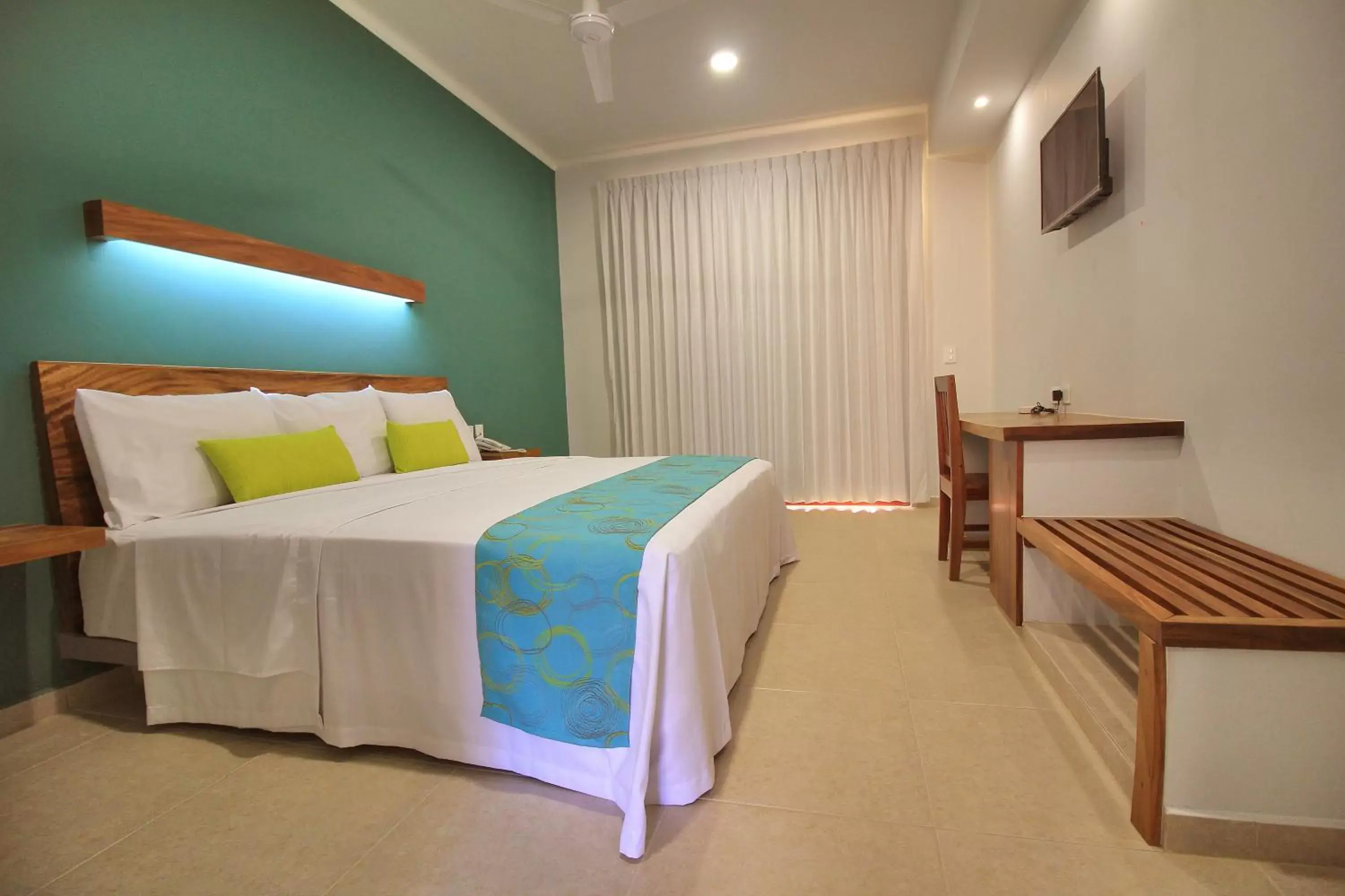 Bed in Punta Zicatela Hotel