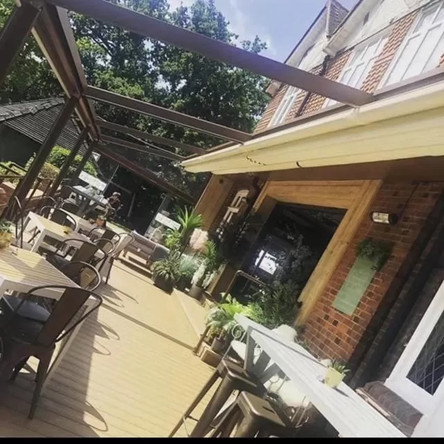 Garden in The Admiral Cunningham Hotel