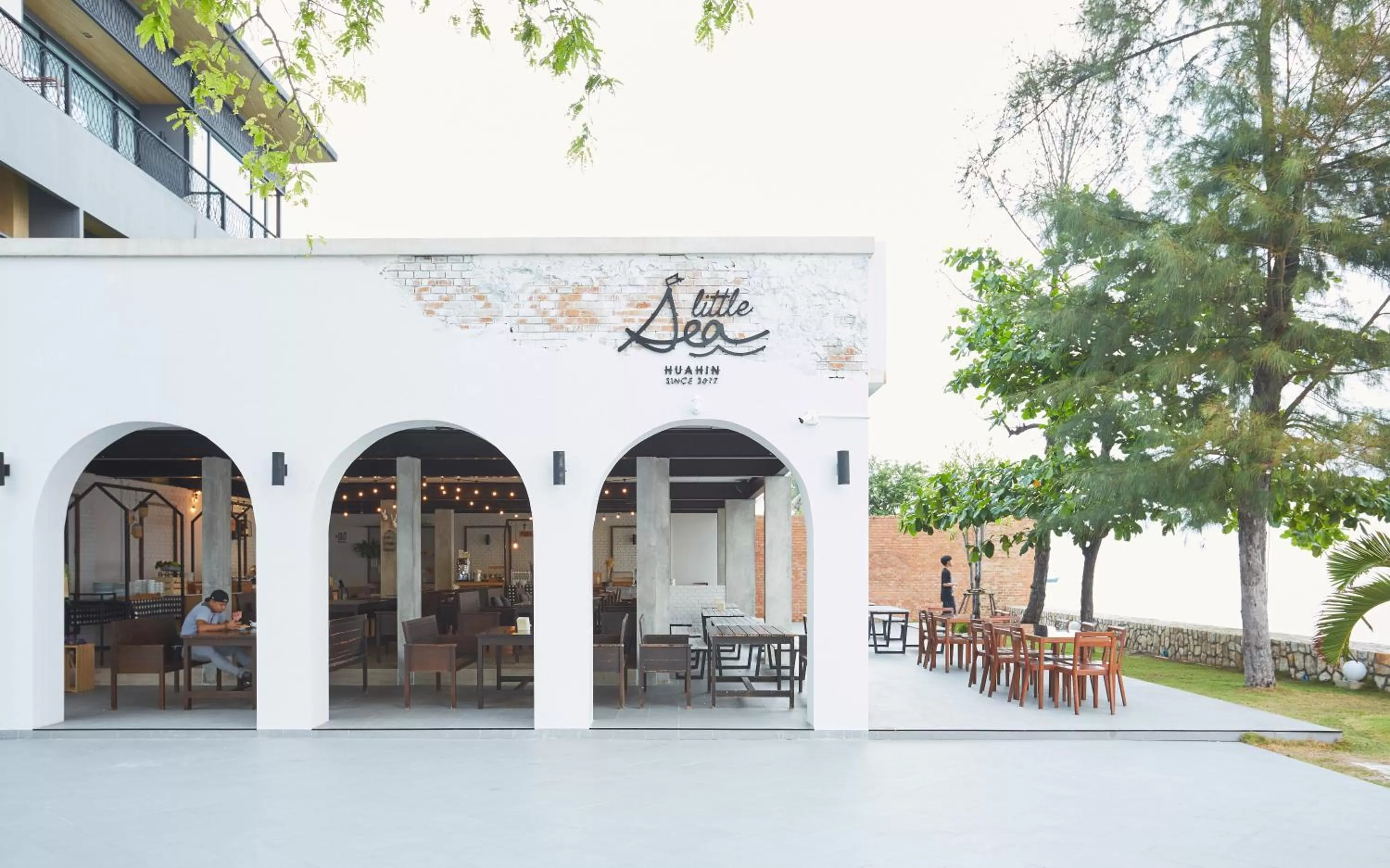 Food and drinks in Siambeach Resort