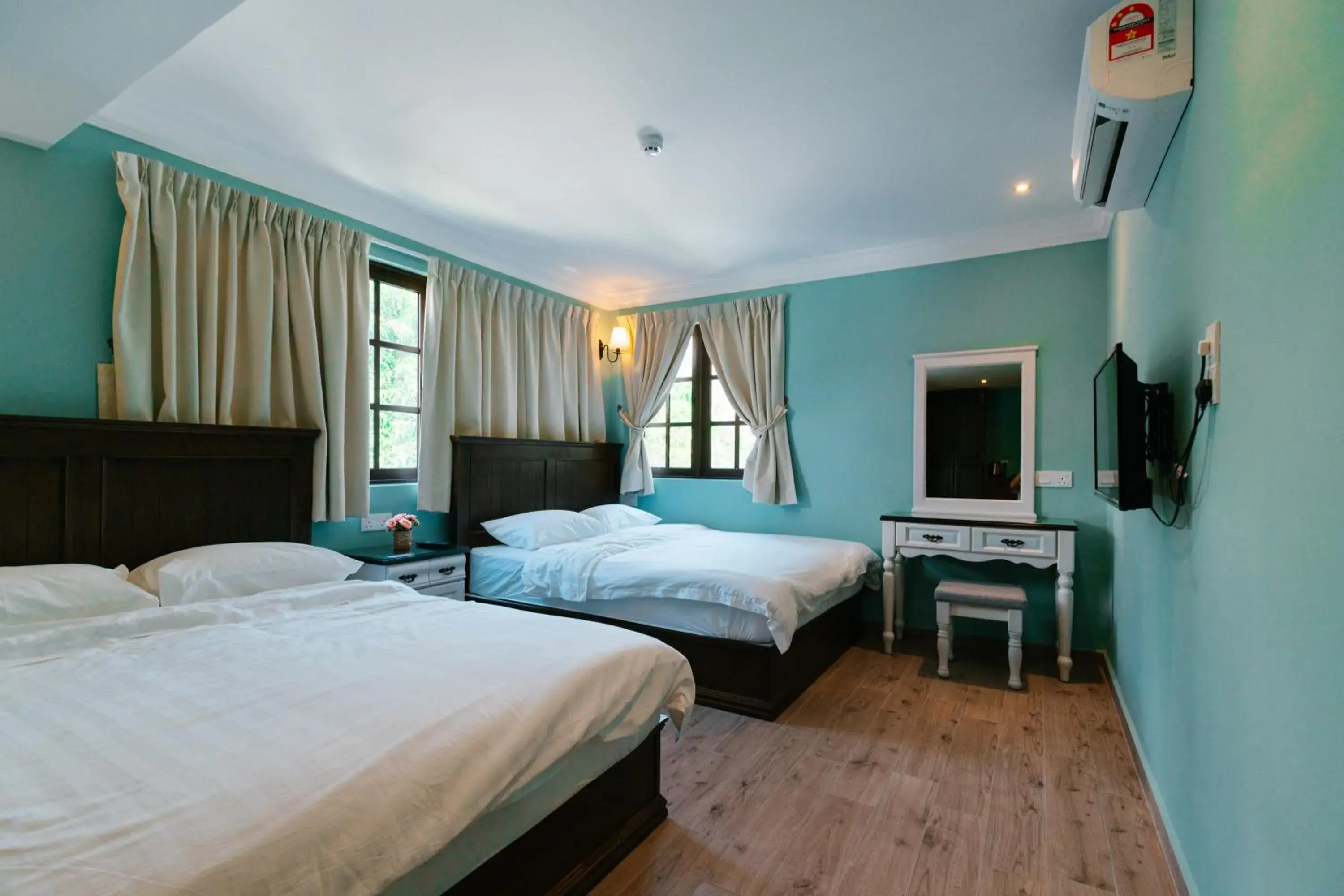 Family Room in The Tudor Family Room in The Tudor