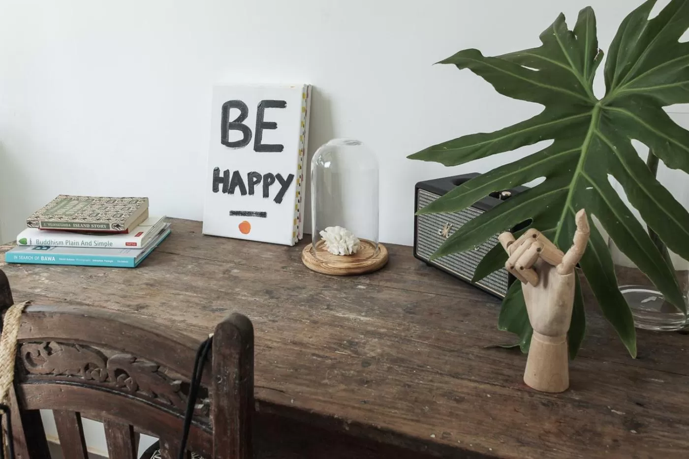 Decorative detail in Ceylon Sliders