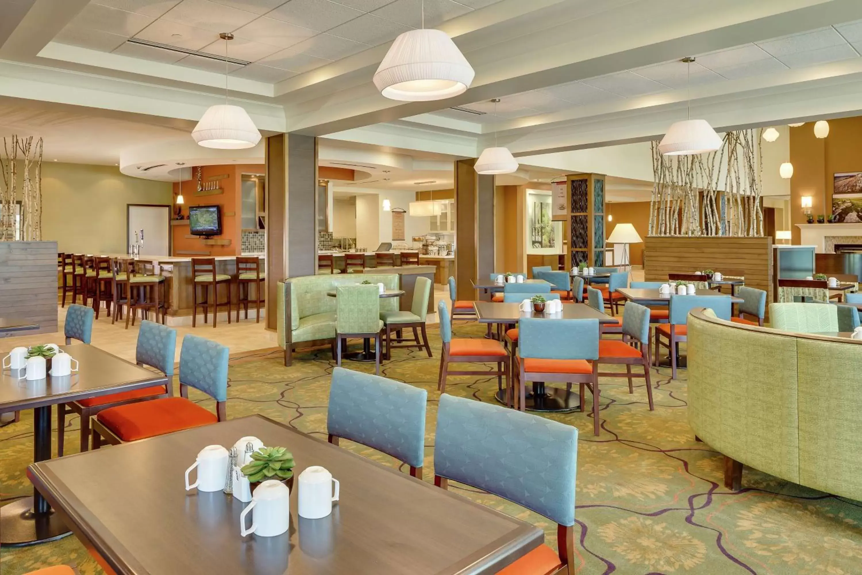 Dining area, Restaurant/Places to Eat in Hilton Garden Inn Manhattan Kansas