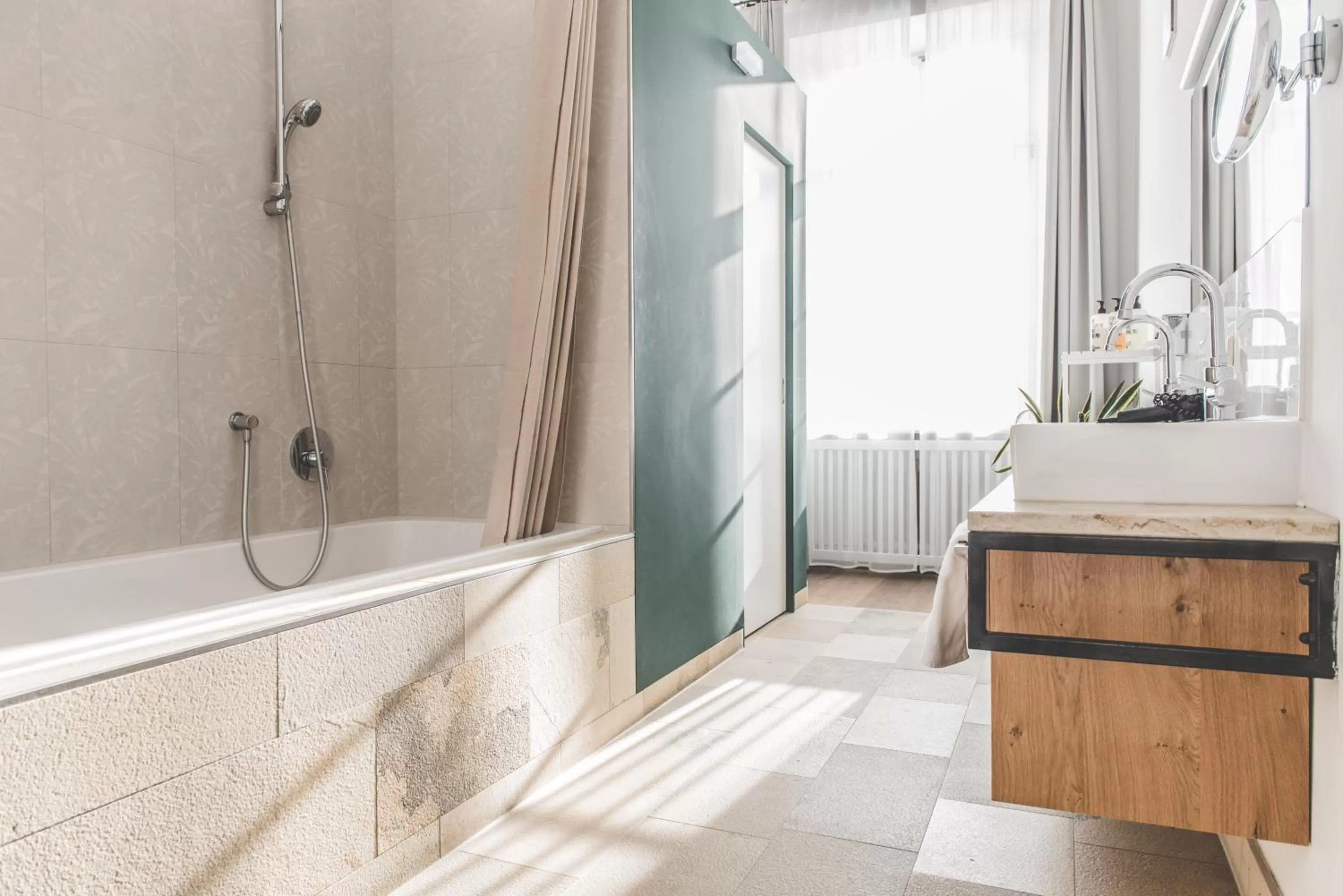 Bathroom in Hotel Münchner Hof