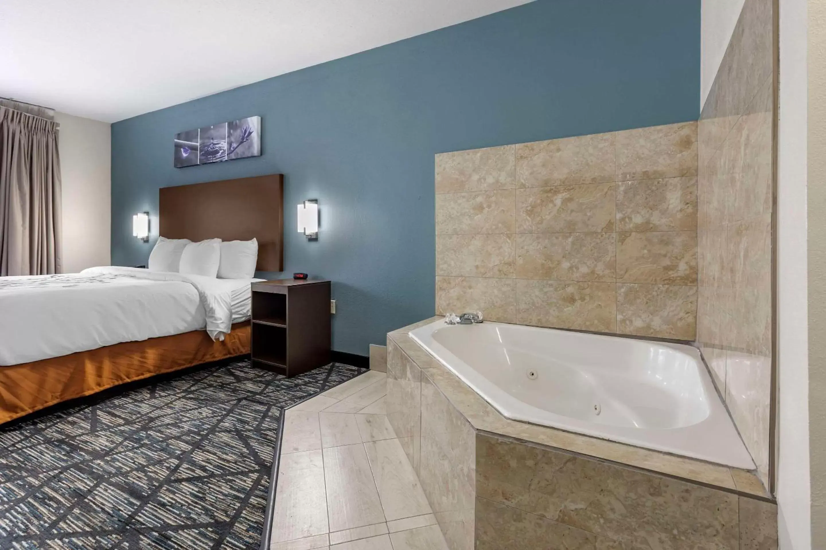Bedroom, Bathroom in Sleep Inn & Suites
