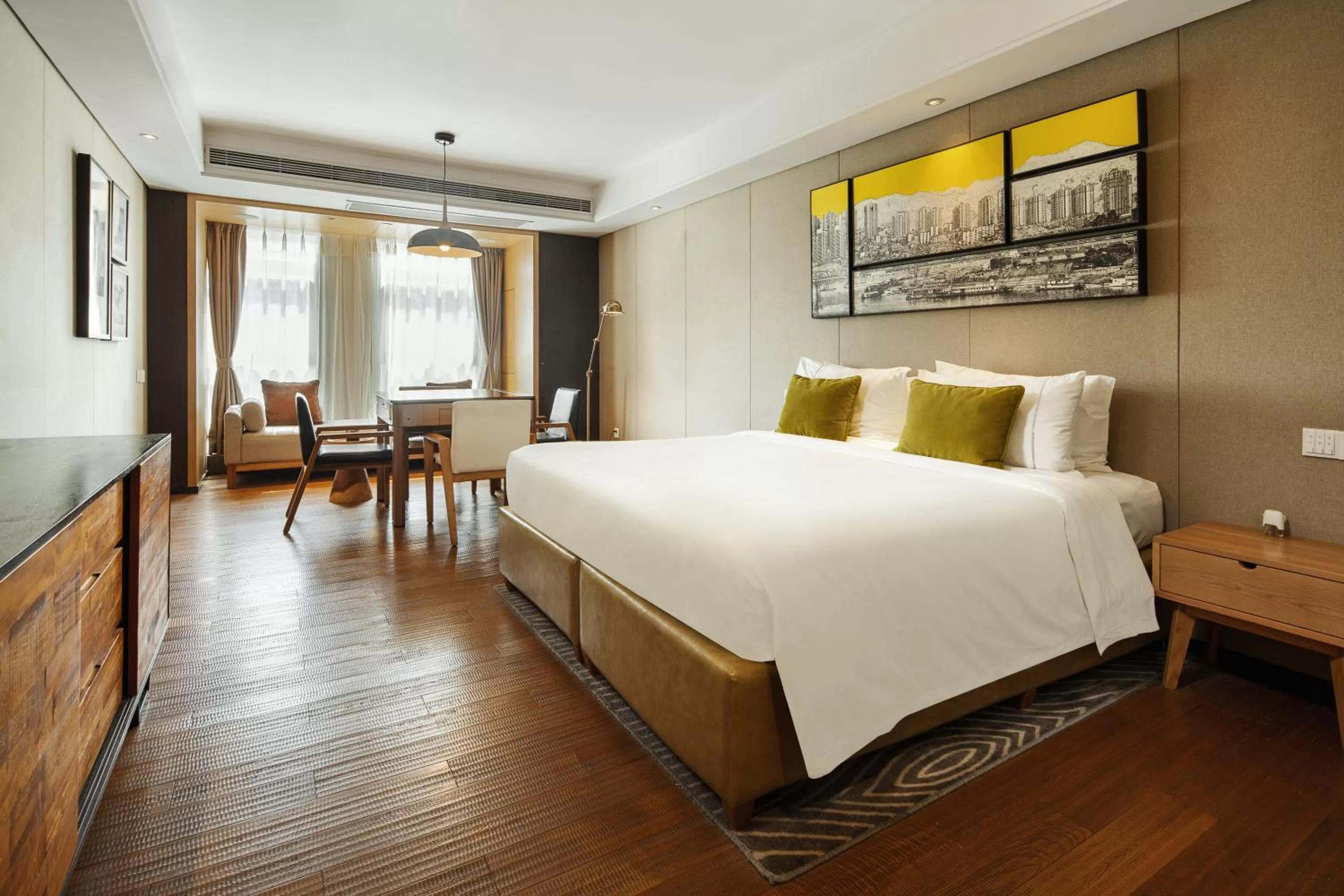 Bed in Bloom Boutique Hotel