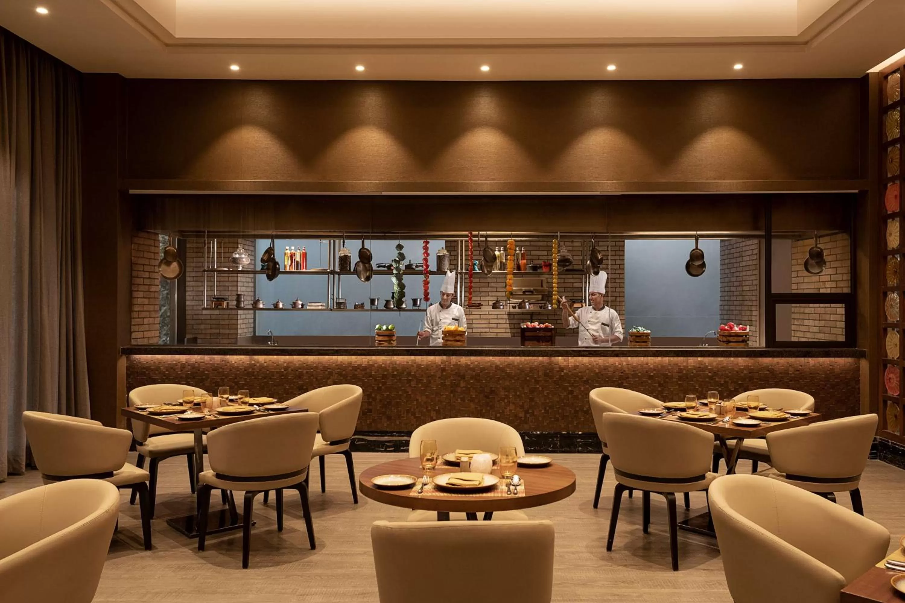 Restaurant/places to eat in Radisson Mumbai Andheri MIDC