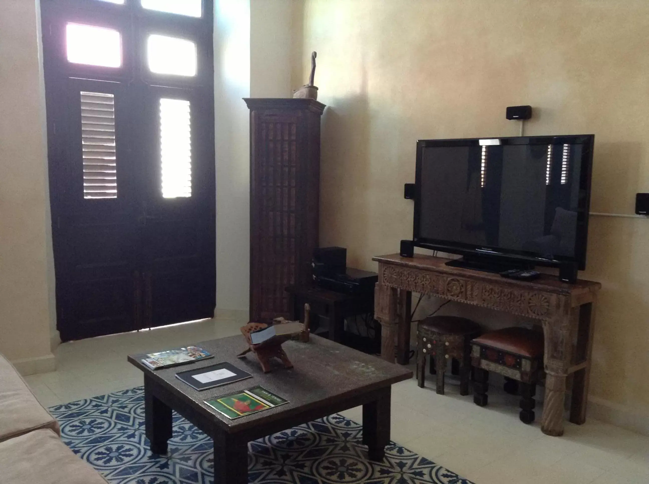 Living room, TV/Entertainment Center in La Terraza de San Juan