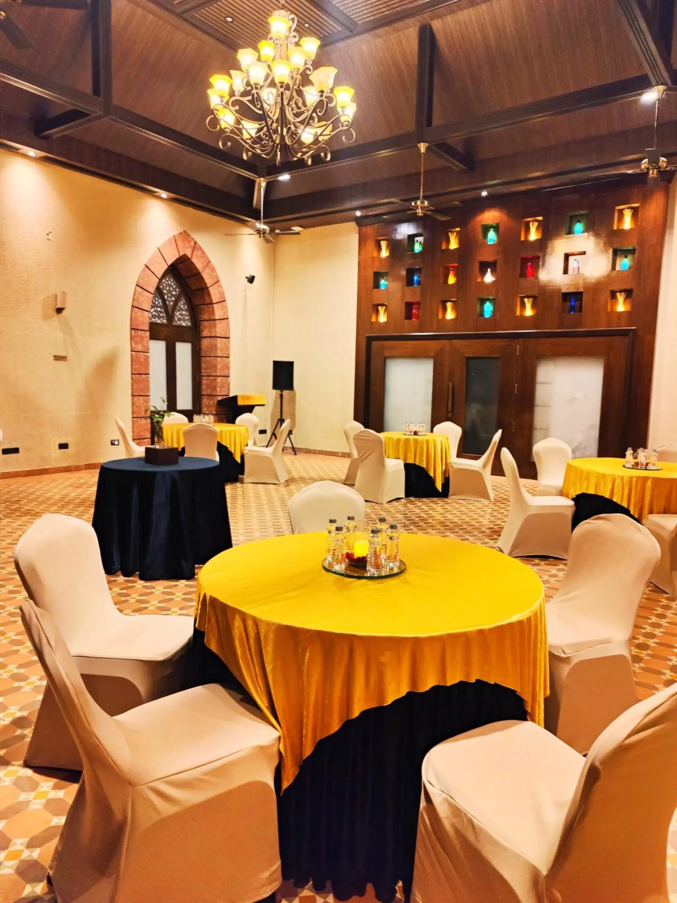 Banquet/Function facilities, Banquet Facilities in Regenta MPG Club Mahabaleshwar