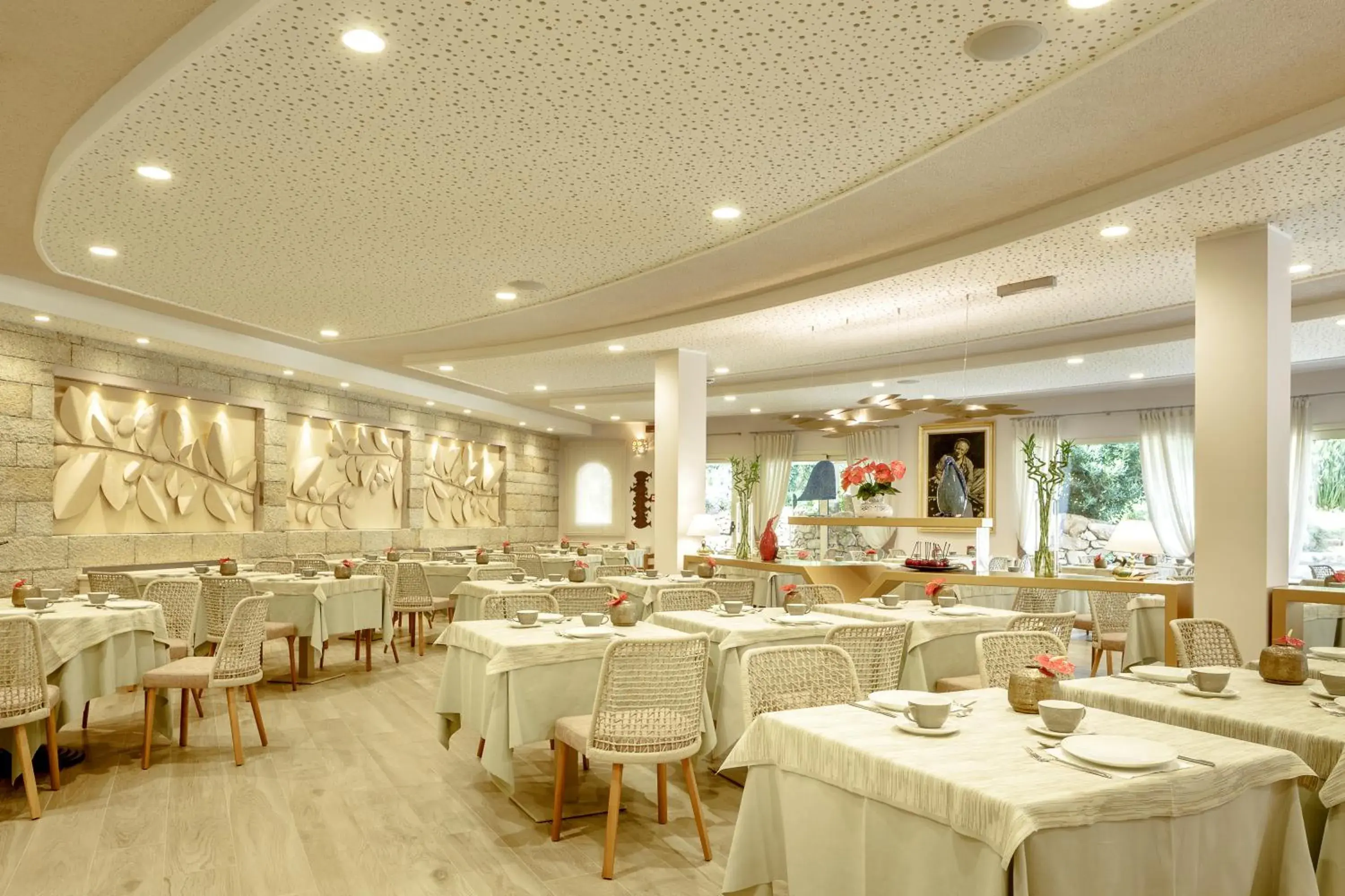 Restaurant/Places to Eat in Cruccùris Resort