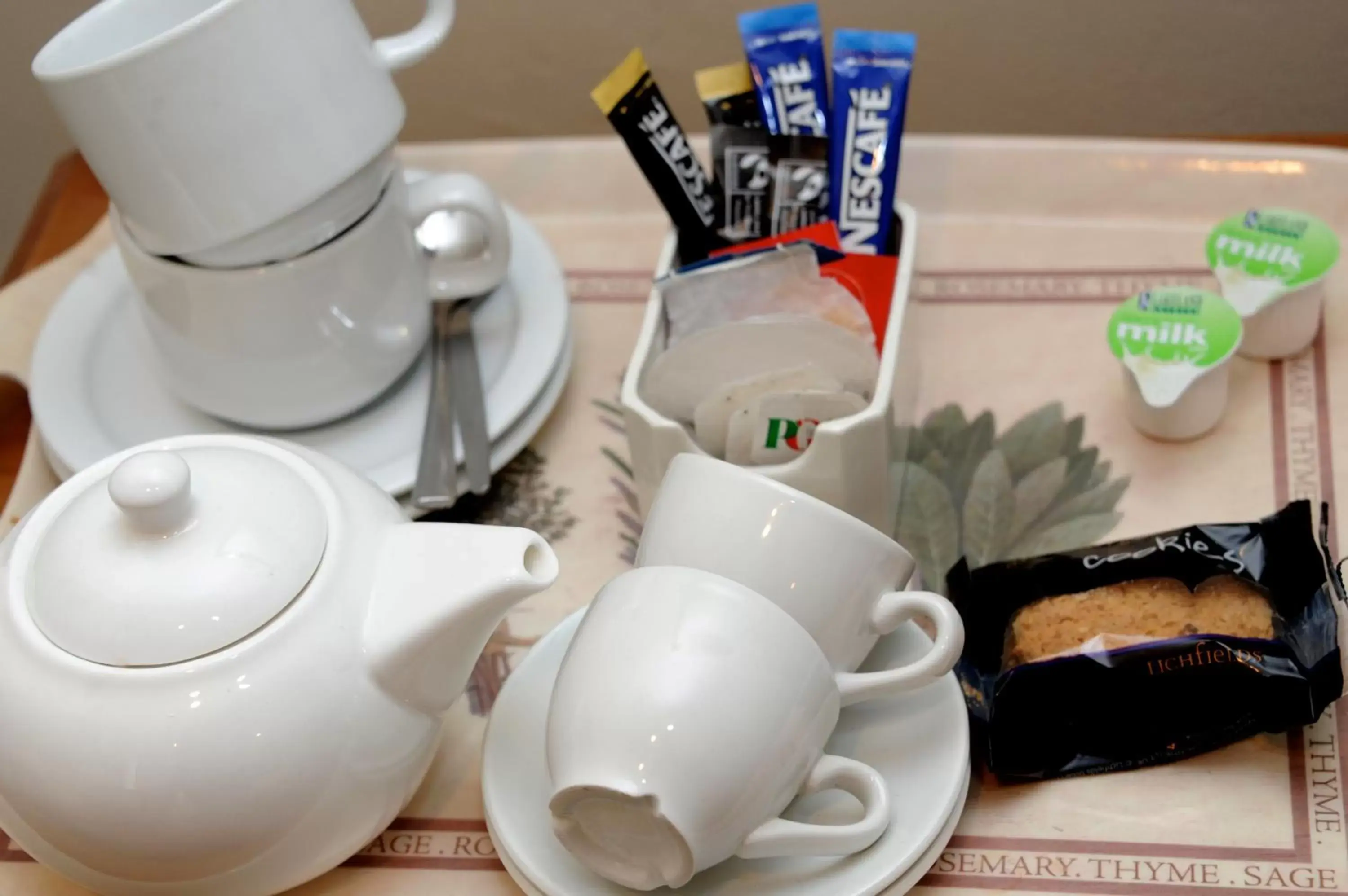 Coffee/tea facilities in The Potters Arms