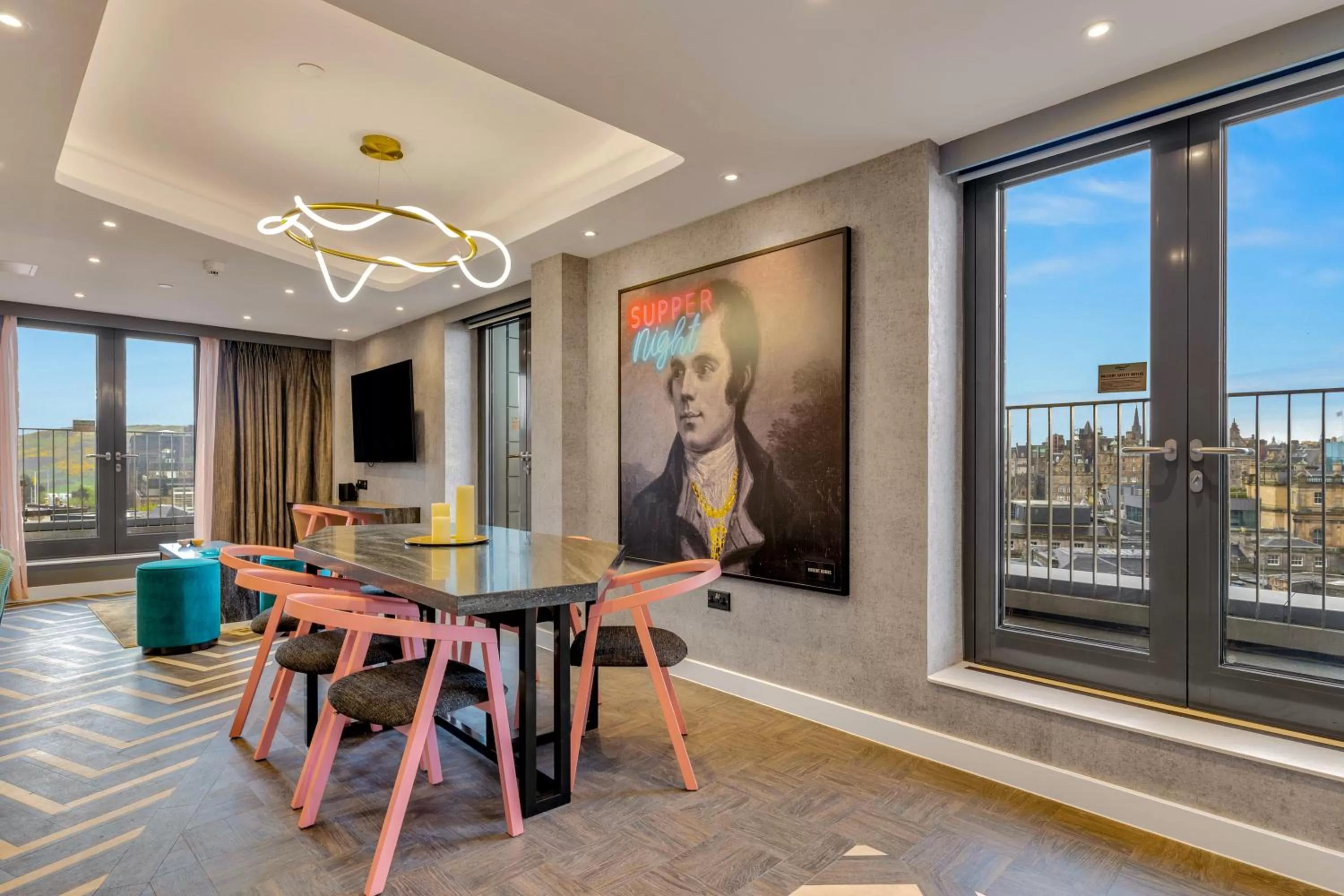 Seating area in Roomzzz Edinburgh