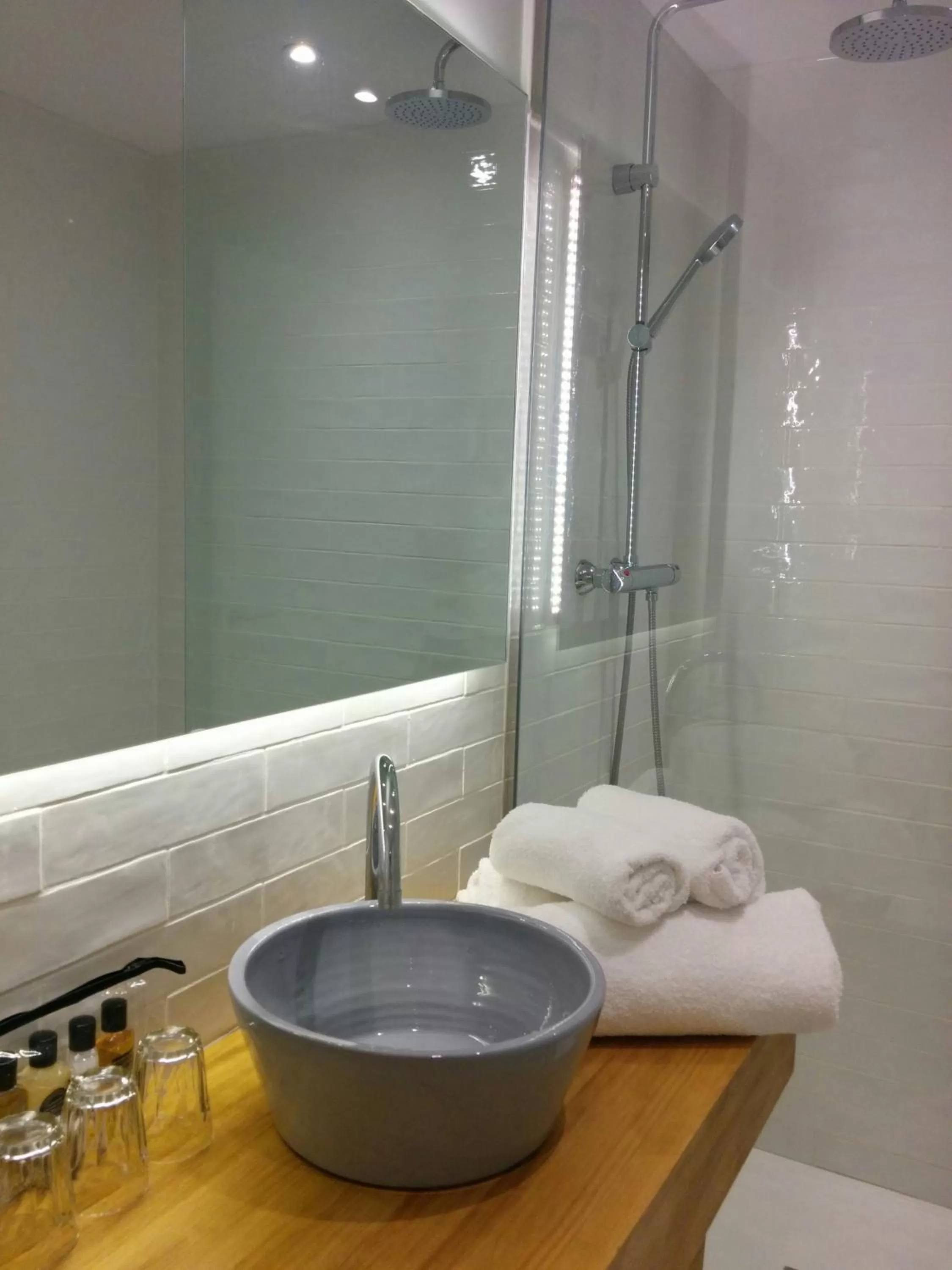 Toilet in Hotel & Apartaments Thalassa Sport & Wellness