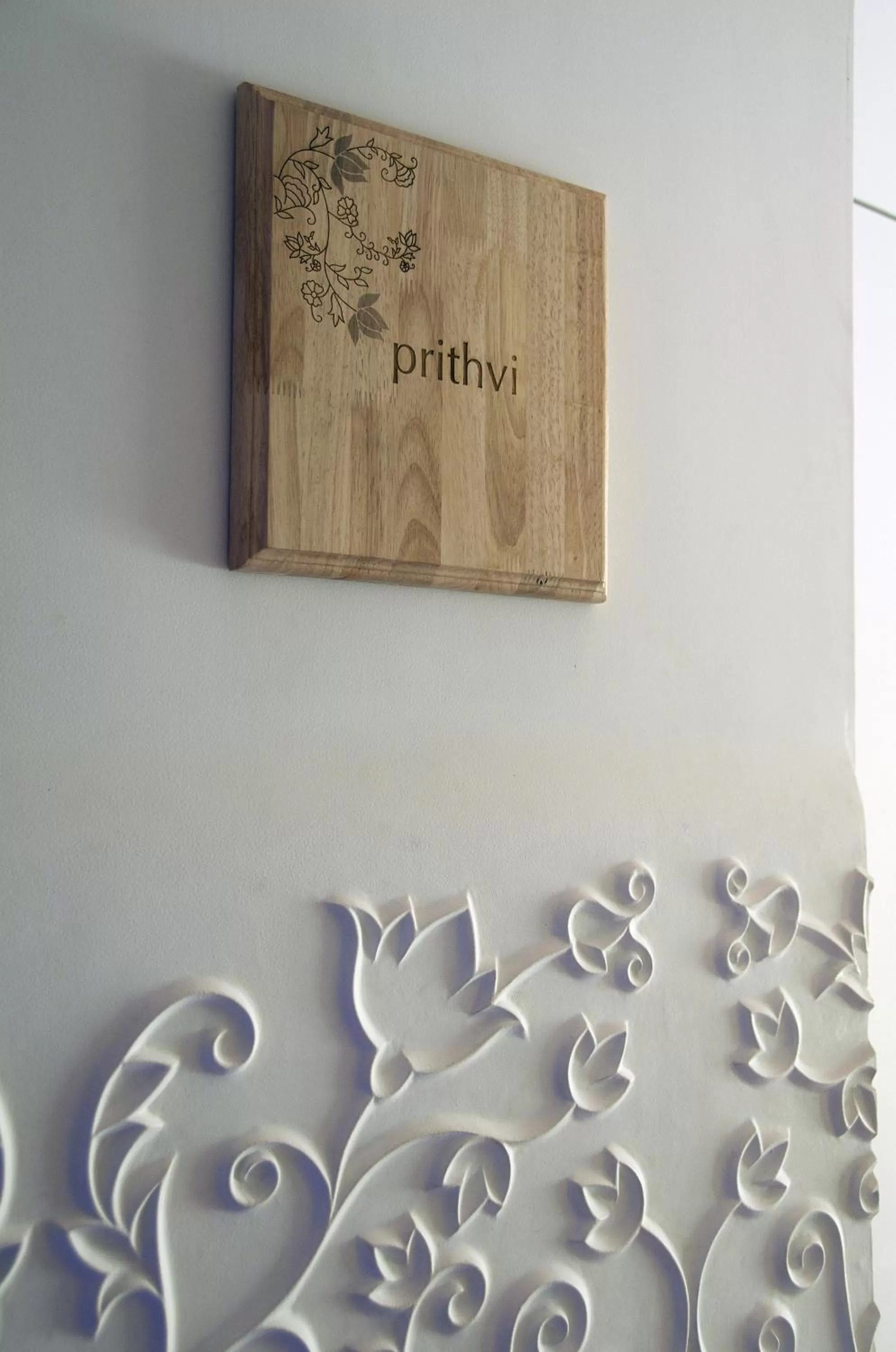 Decorative detail in President - IHCL SeleQtions