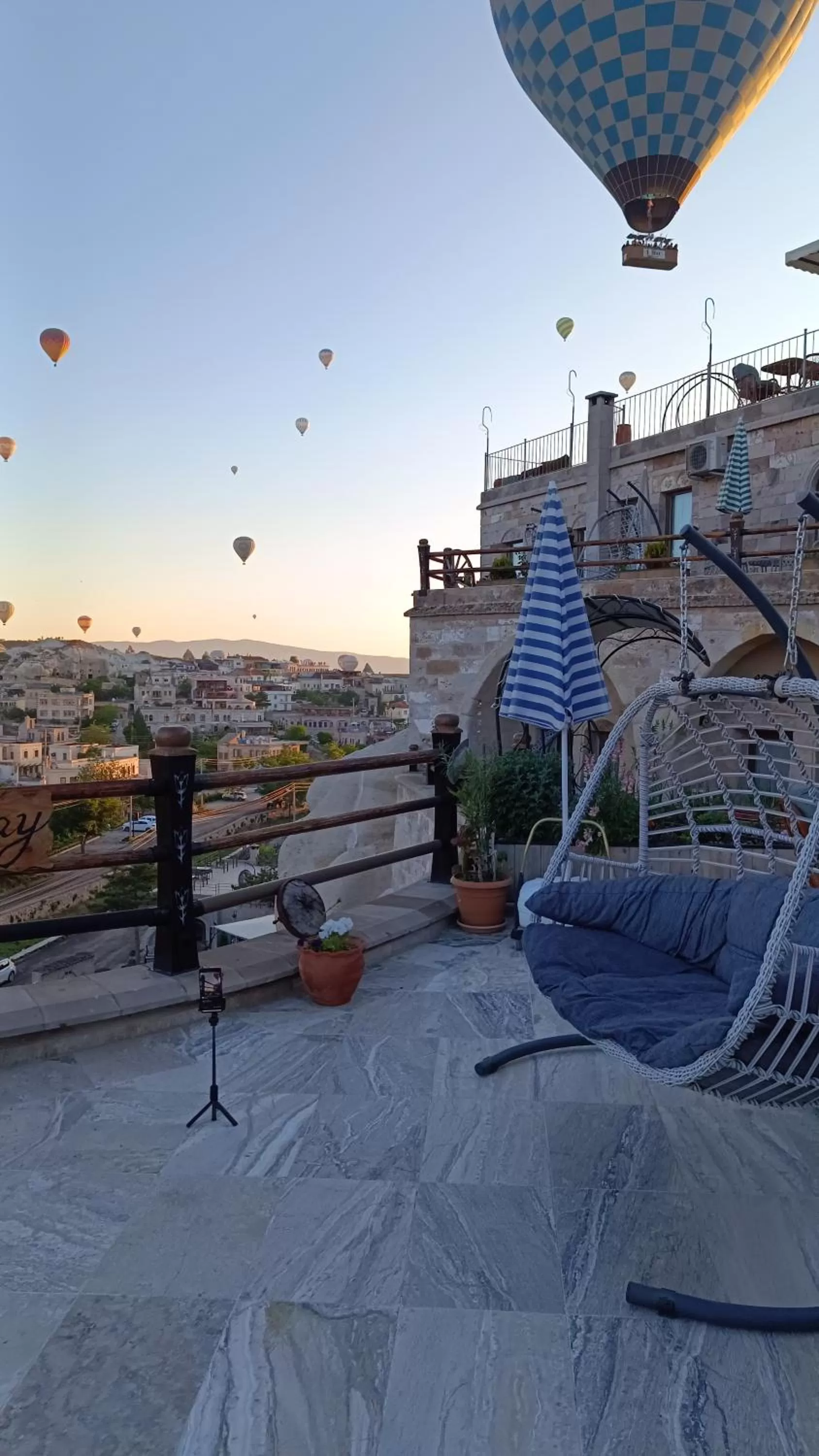 Restaurant/places to eat in Şah Saray Cave Suites Halal Hotel