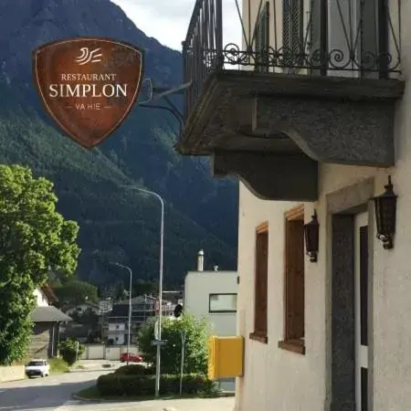 Facade/entrance in Gasthaus - Restaurant Simplon va hie