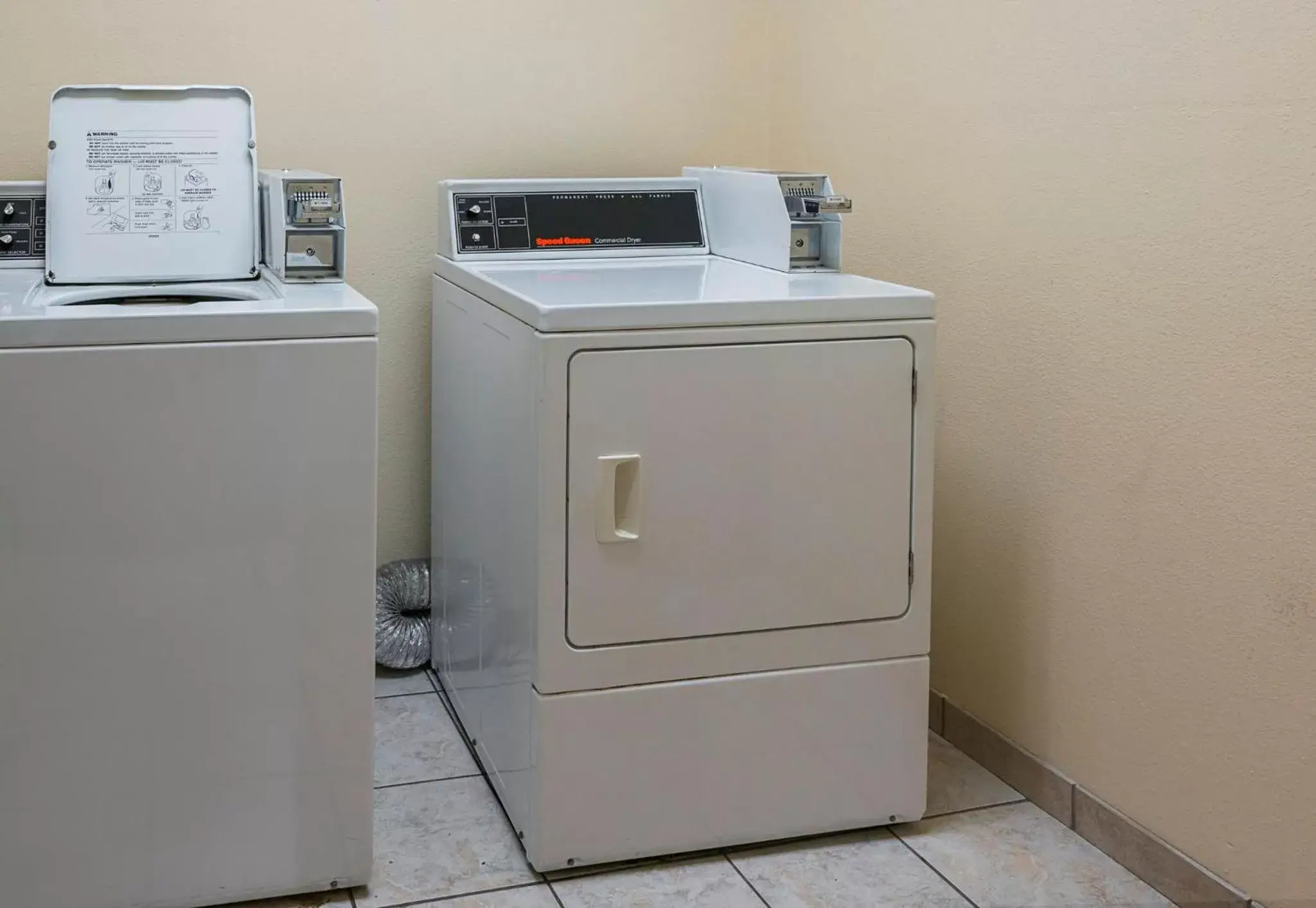 Other, Kitchen/Kitchenette in Red Roof Inn South Bend - Mishawaka