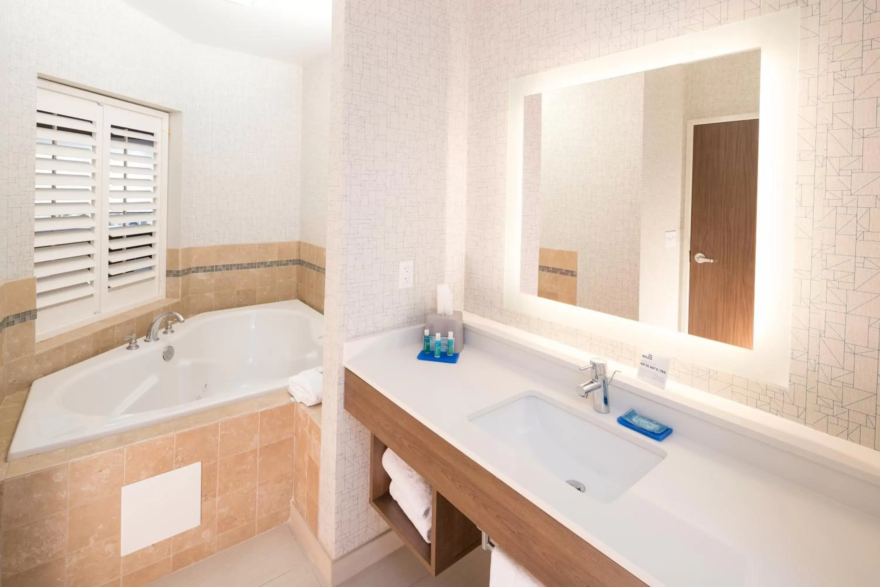 Bathroom in Holiday Inn Express Hotel & Suites Bay City, an IHG Hotel