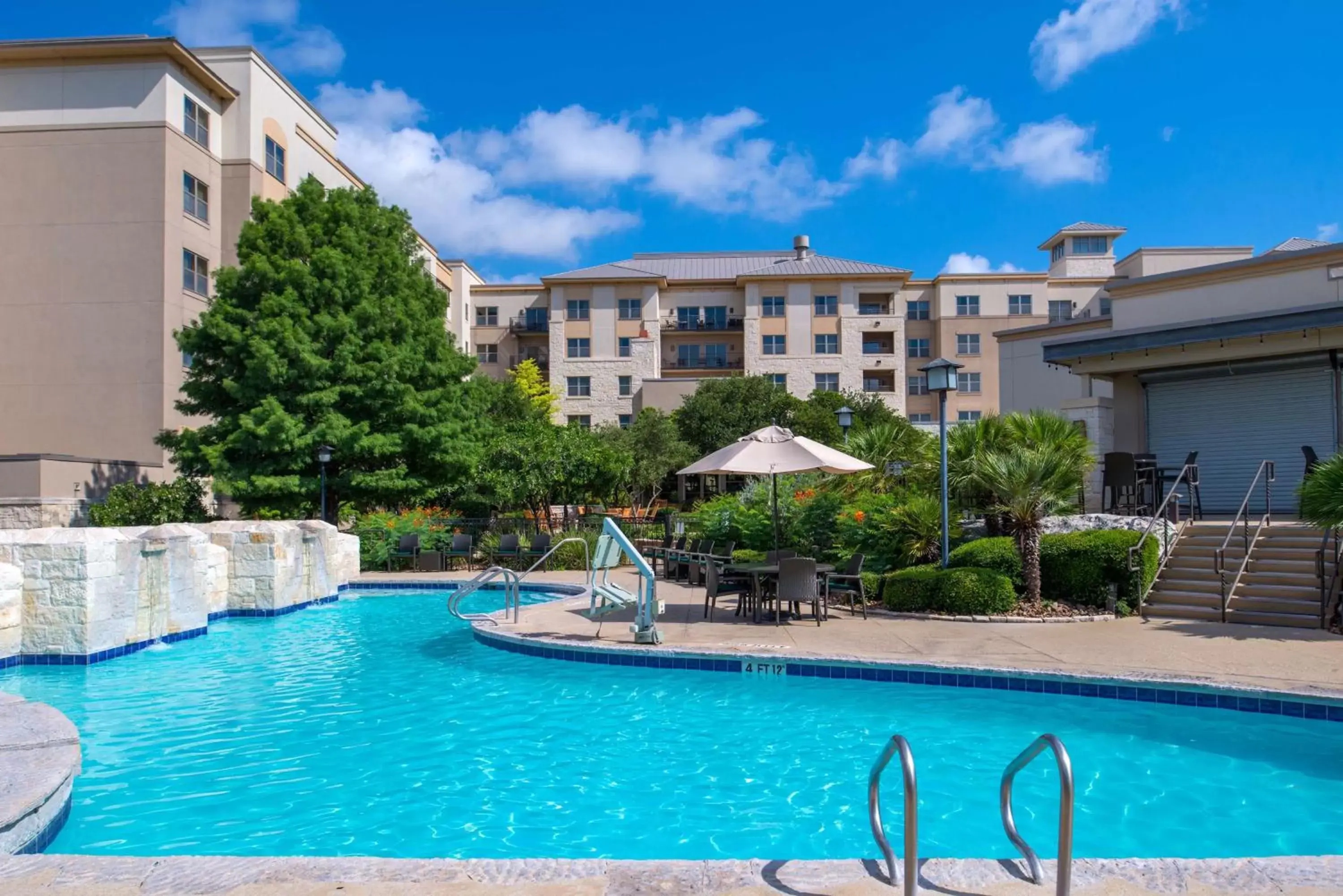 Pool view, Swimming Pool in Hilton San Antonio Hill Country