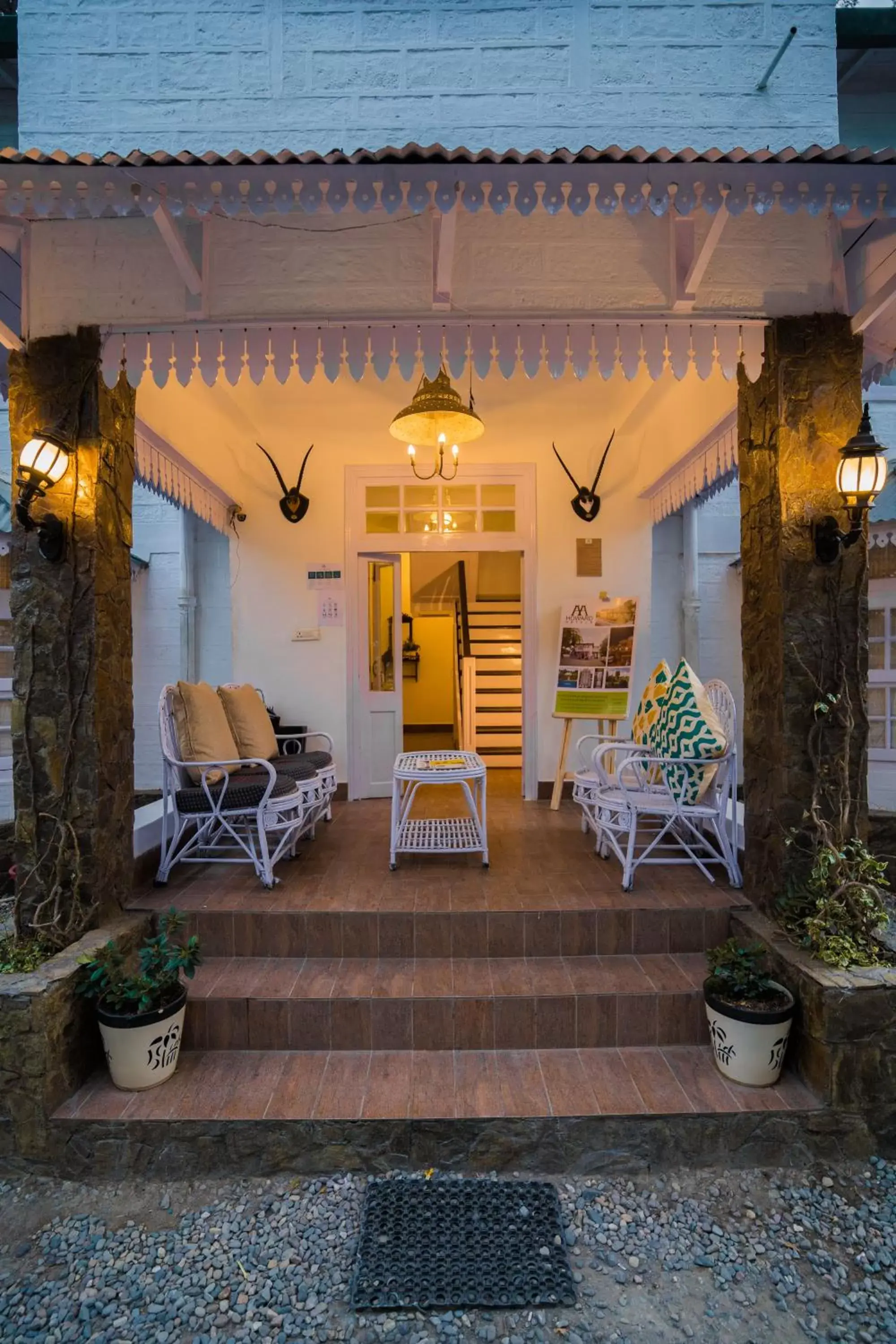 Facade/entrance in Bhikampur Lodge By Howard Facade/entrance in Bhikampur Lodge By Howard