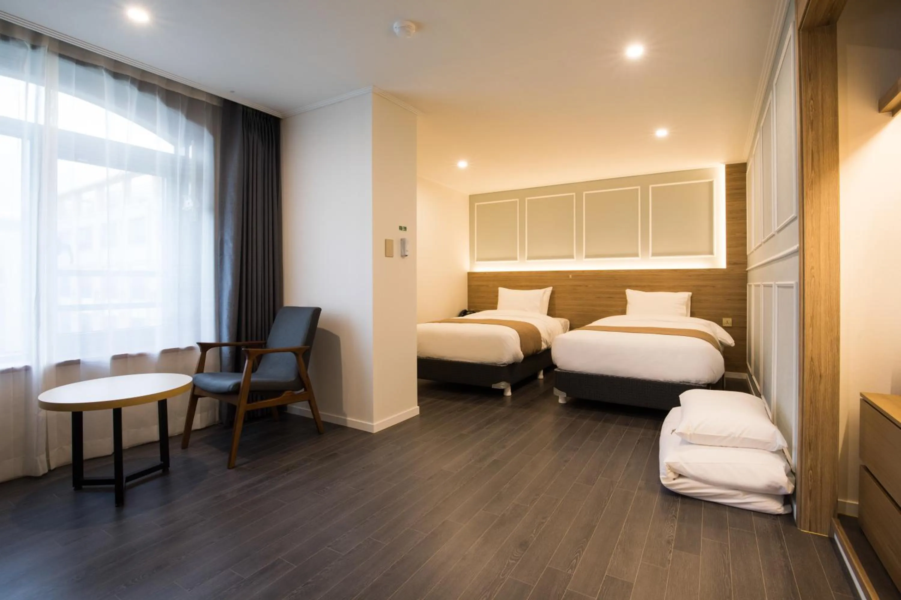 Photo of the whole room, Bed in Casaloma Hotel