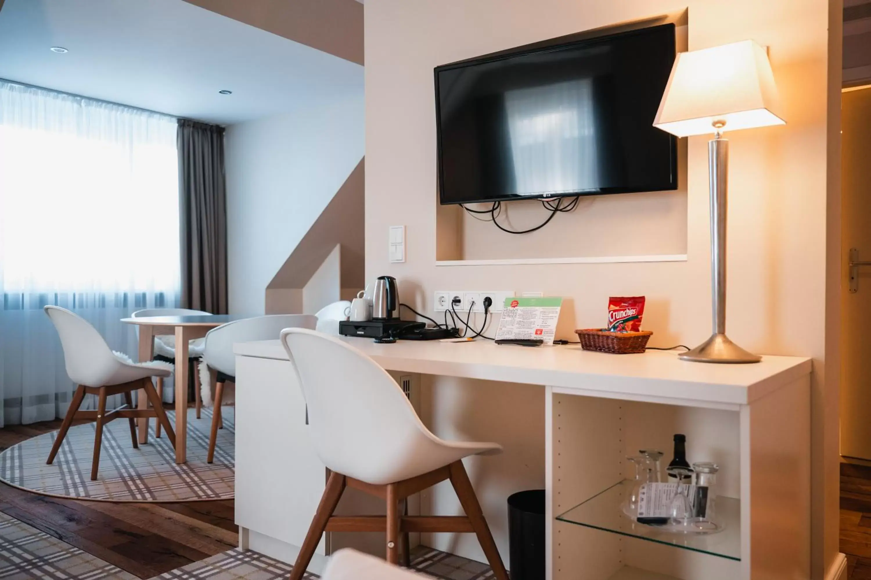 TV and multimedia, TV/Entertainment Center in Hotel Birke, Ringhotel Kiel