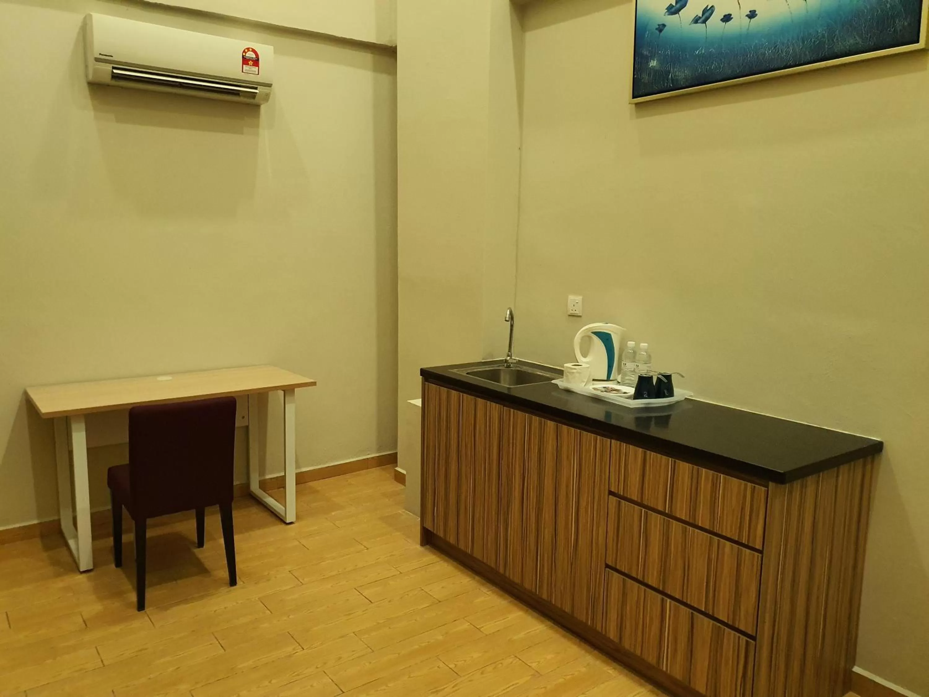 Coffee/tea facilities in Bangi Perdana Hotel