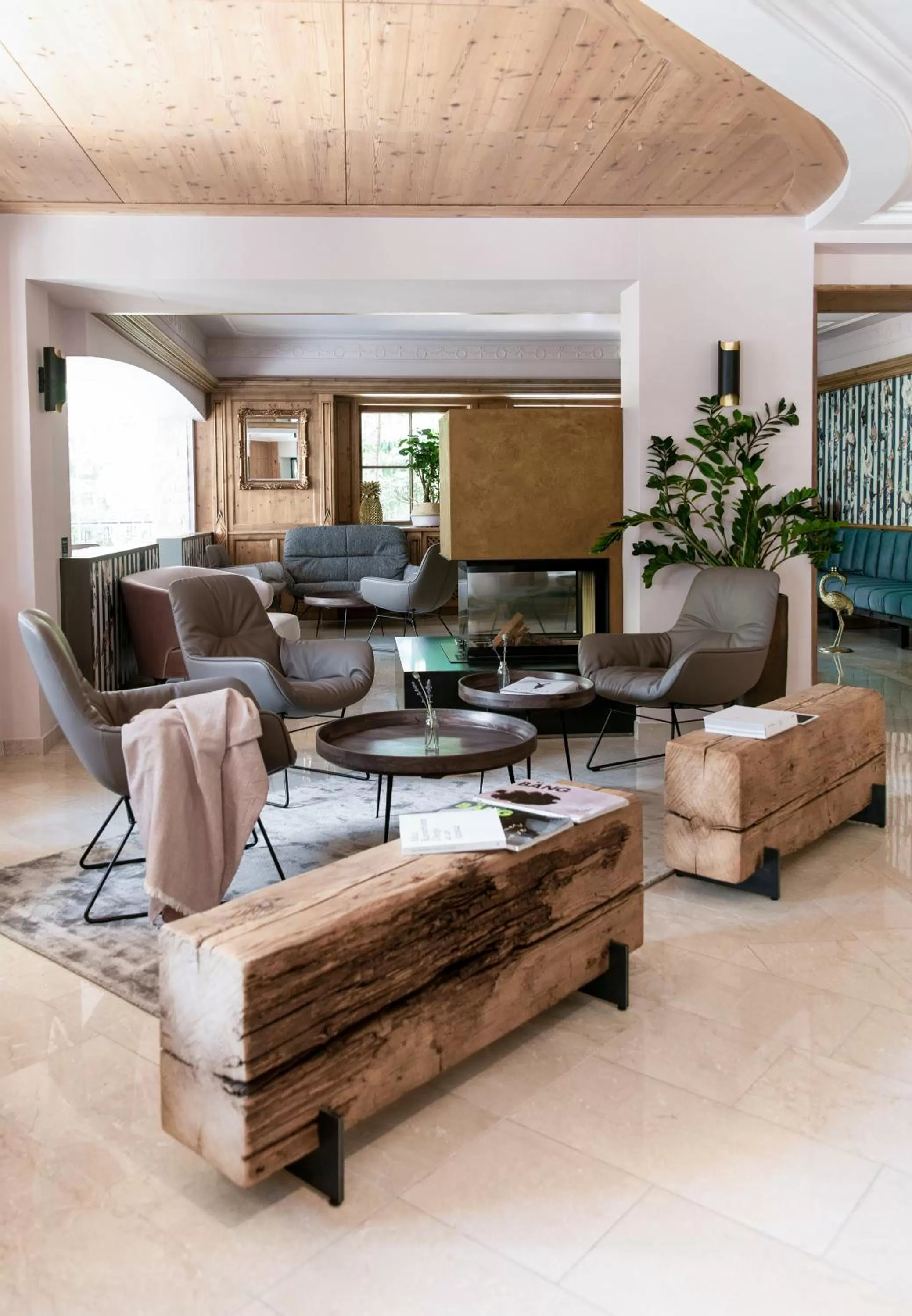 Living room in Alpine Hideaway ZILLERTALERHOF - 4 Sterne Superior