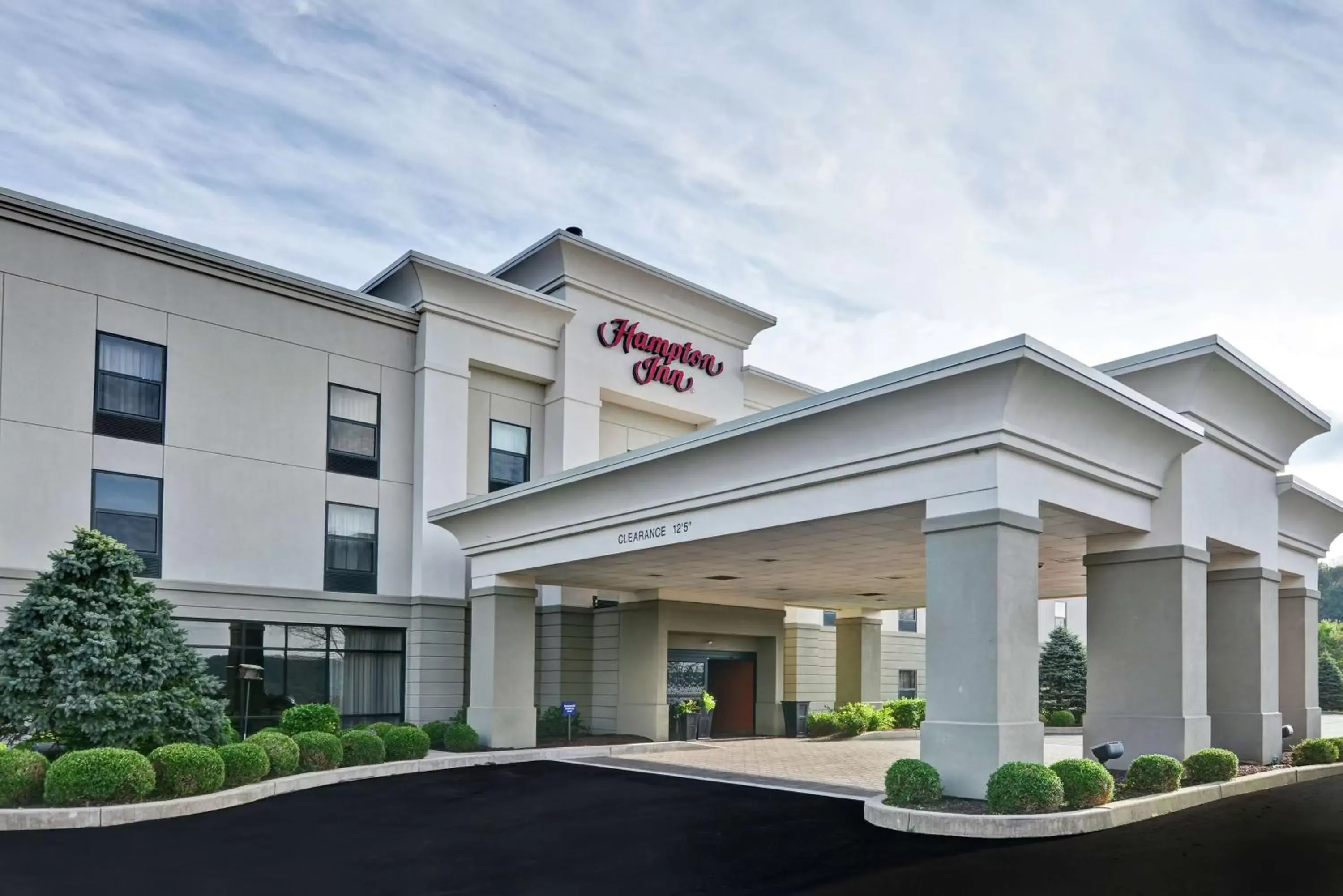 Property Building in Hampton Inn Bloomsburg