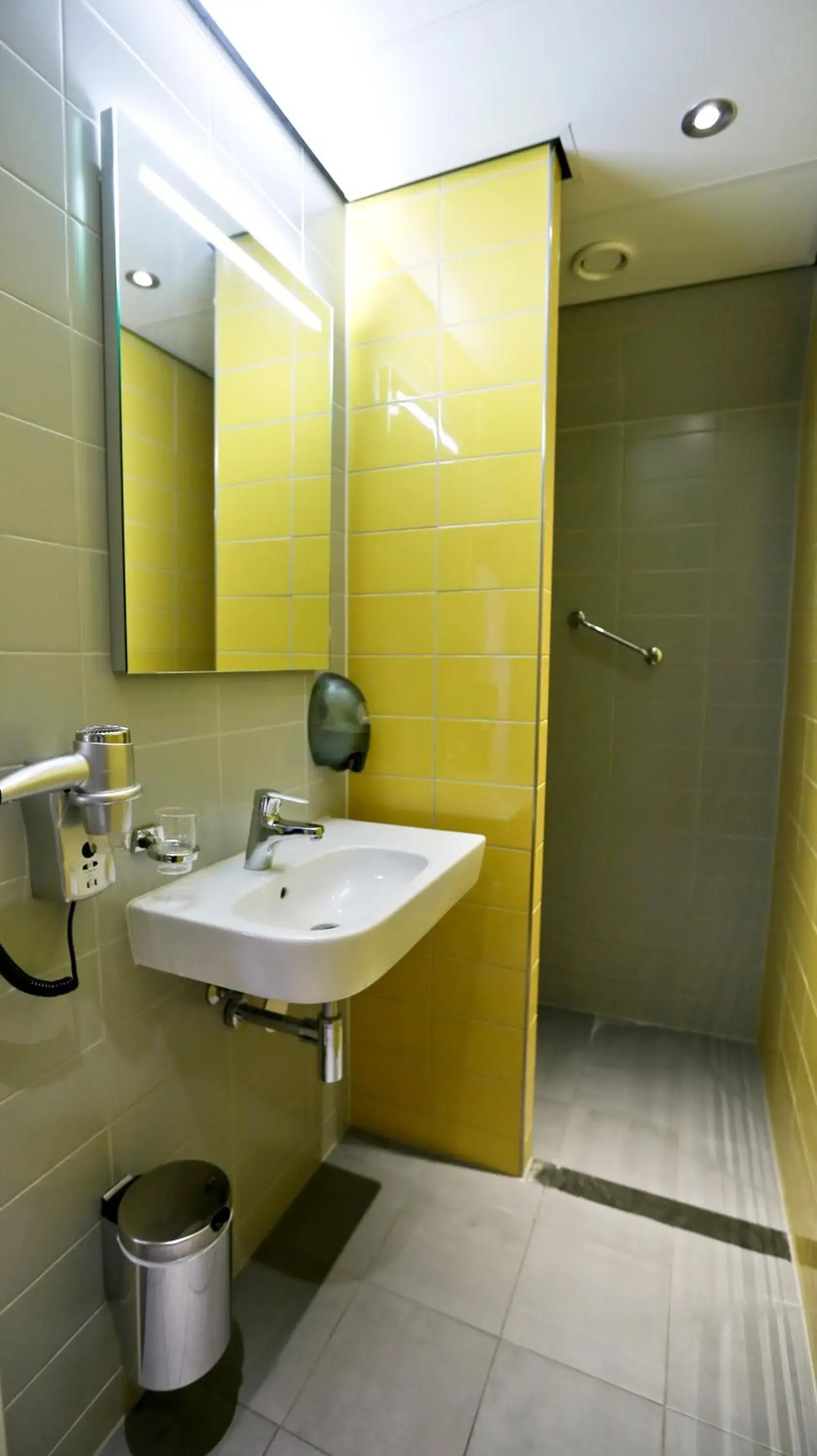 Bathroom in City Hotel Amsterdam