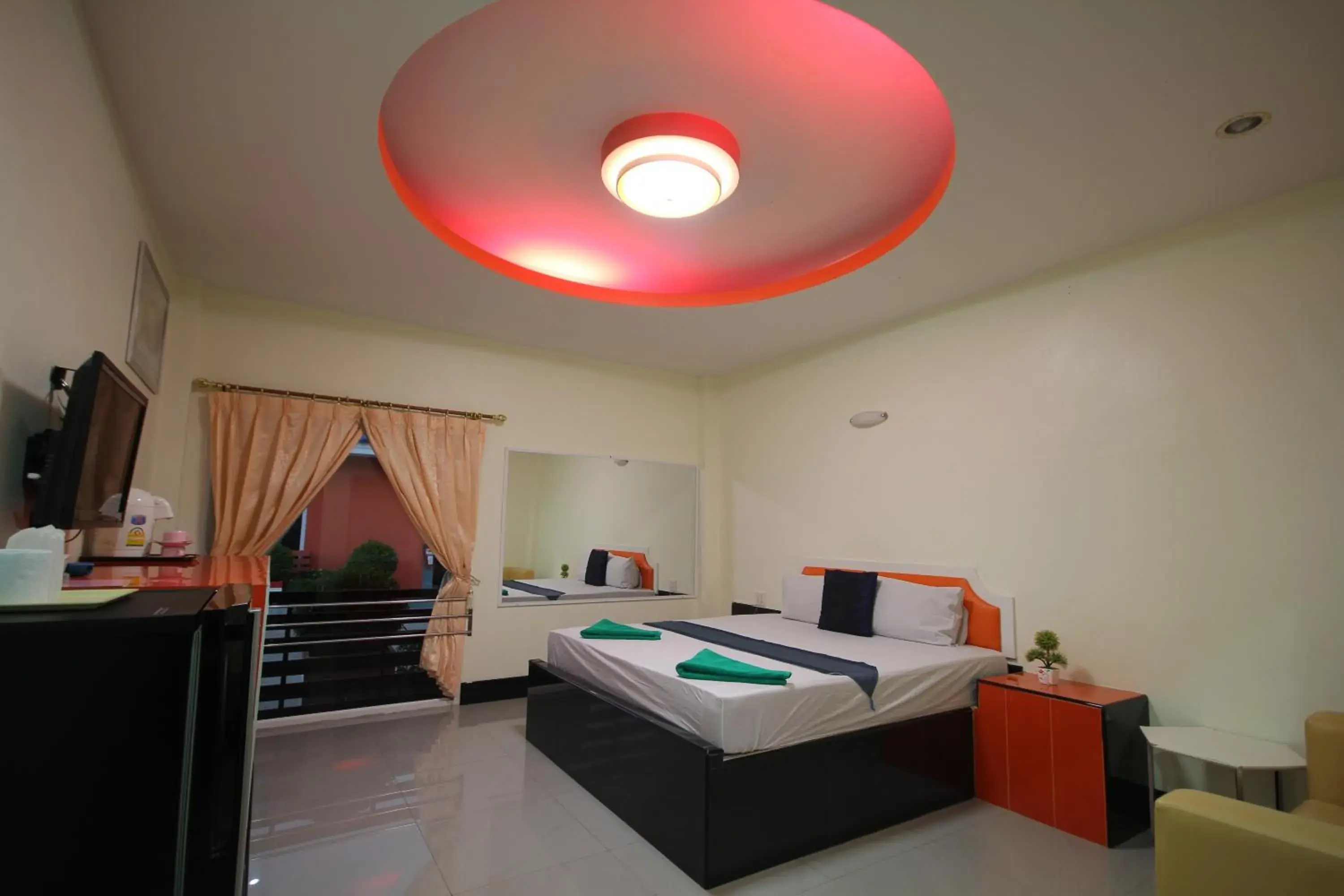 Bed in Windsor Resort Bed in Windsor Resort