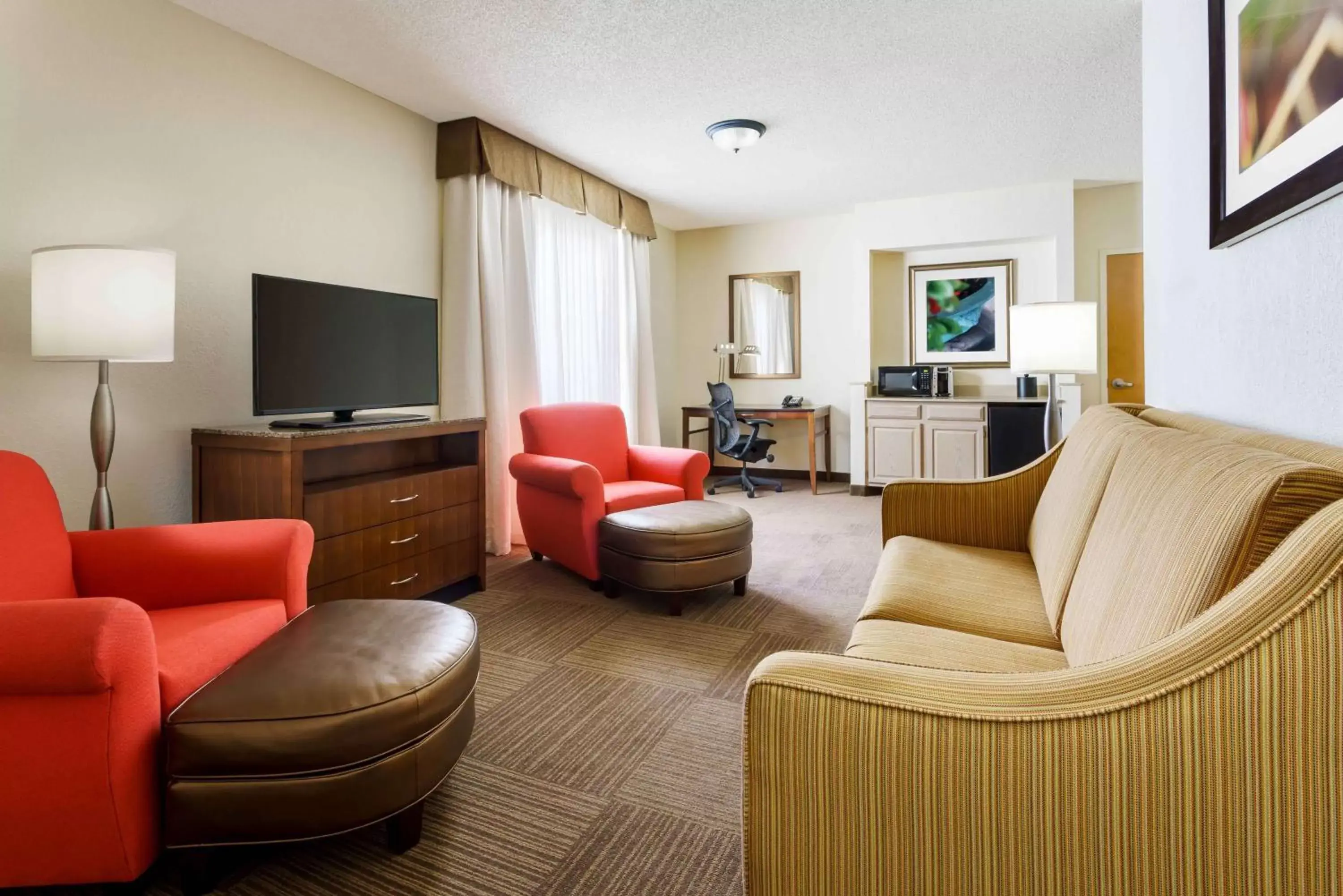 Bedroom, Seating Area in Hilton Garden Inn Lake Mary