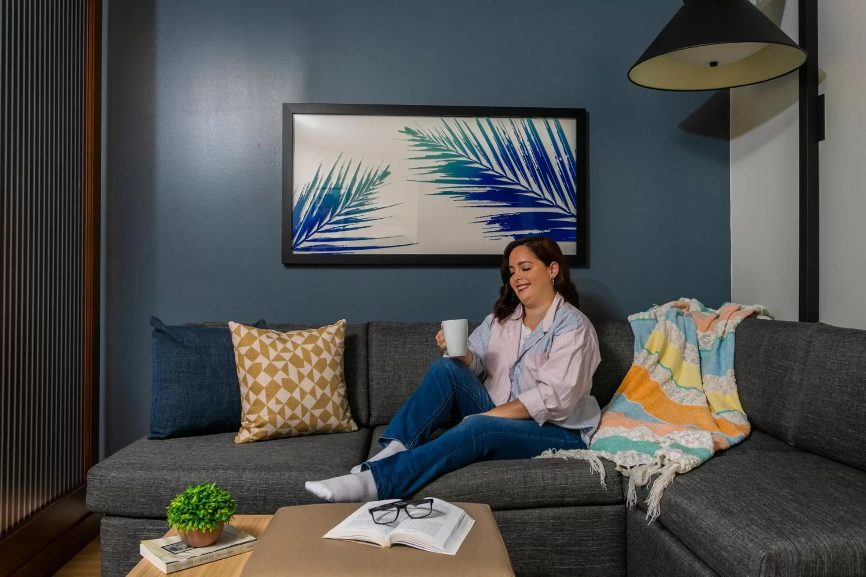 Living room in Hyatt Place San Juan