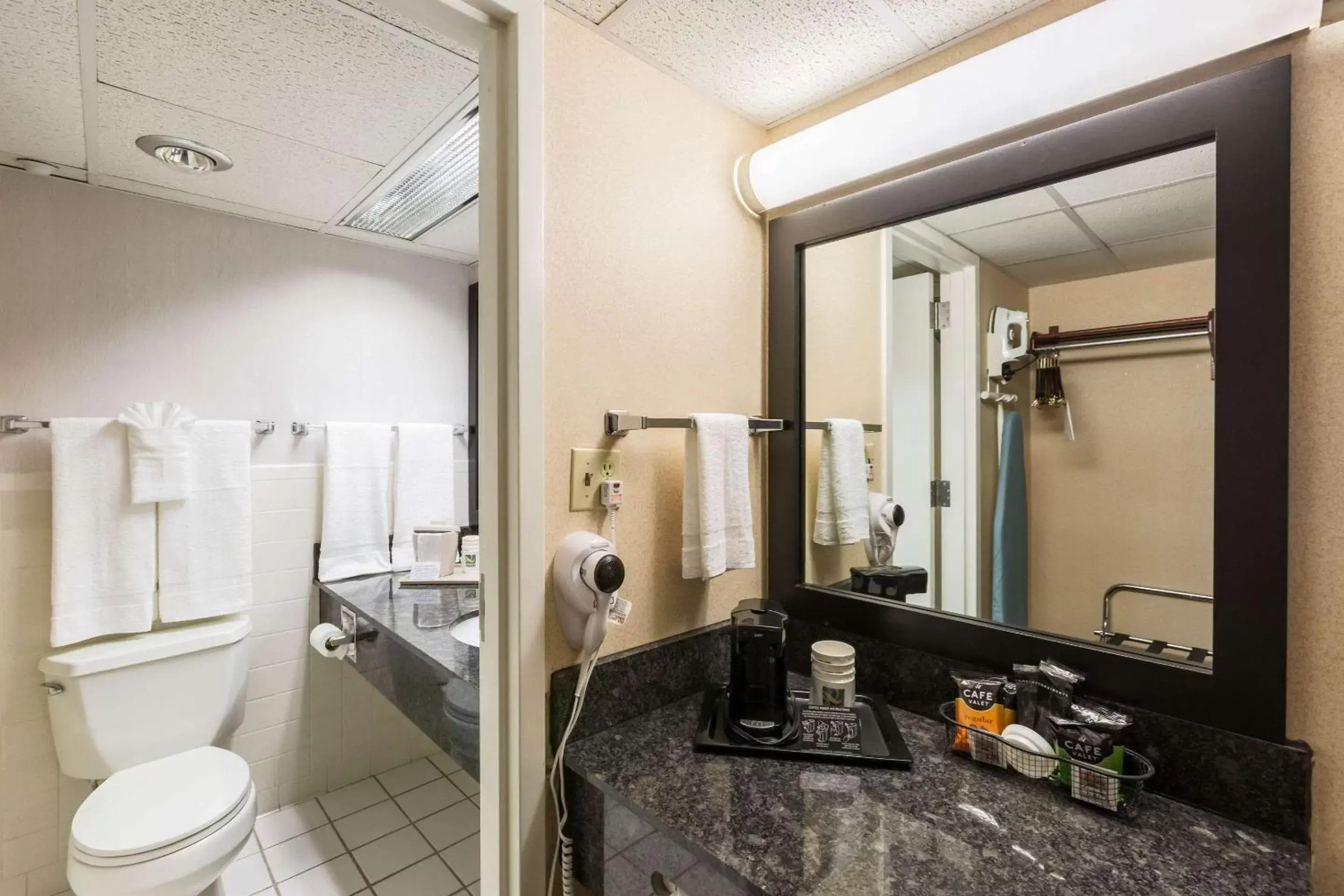 Bathroom in Quality Inn and Conference Center I-80 Grand Island