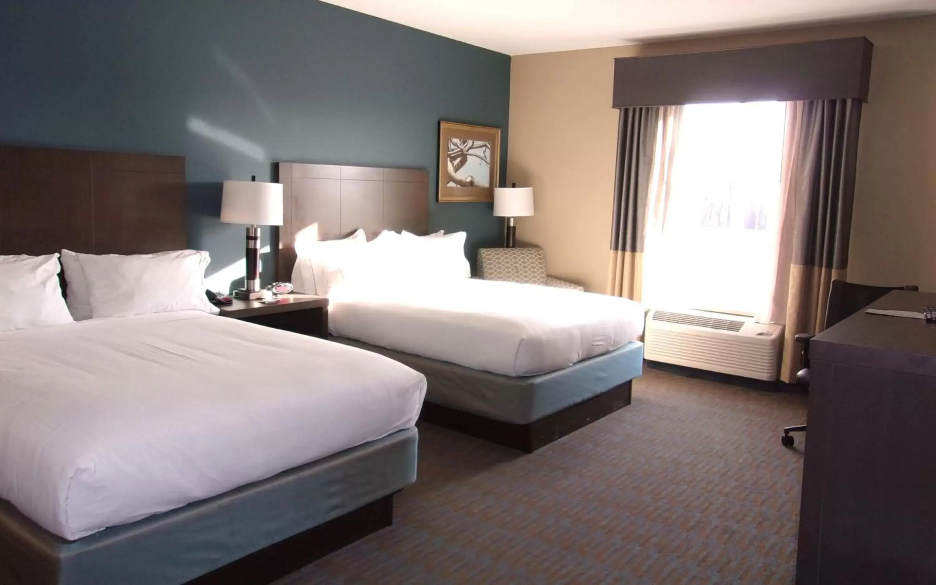 Photo of the whole room, Bed in Holiday Inn Express Hotel & Suites Goldsboro - Base Area, an IHG Hotel