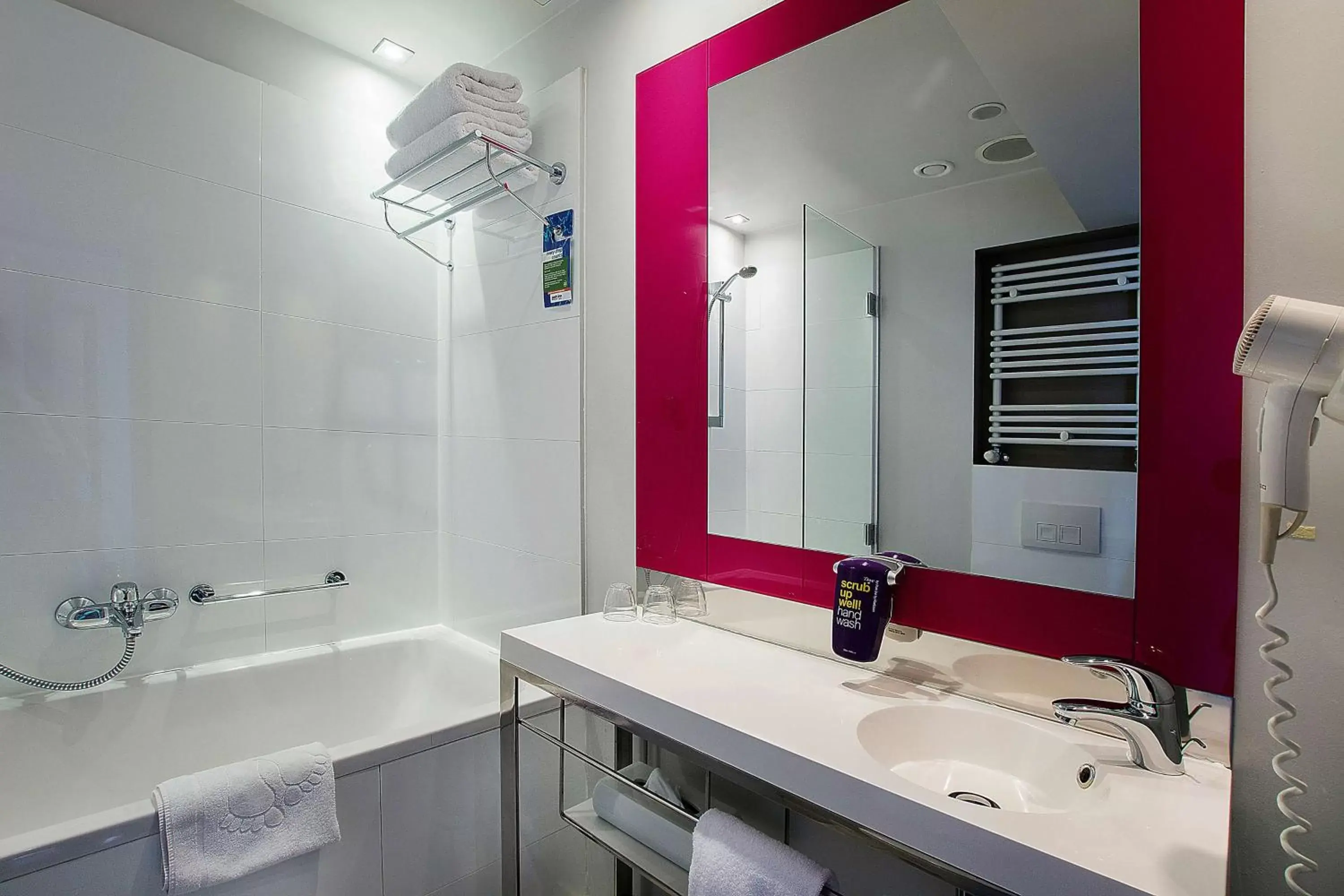 Bathroom in Park Inn by Radisson Katowice