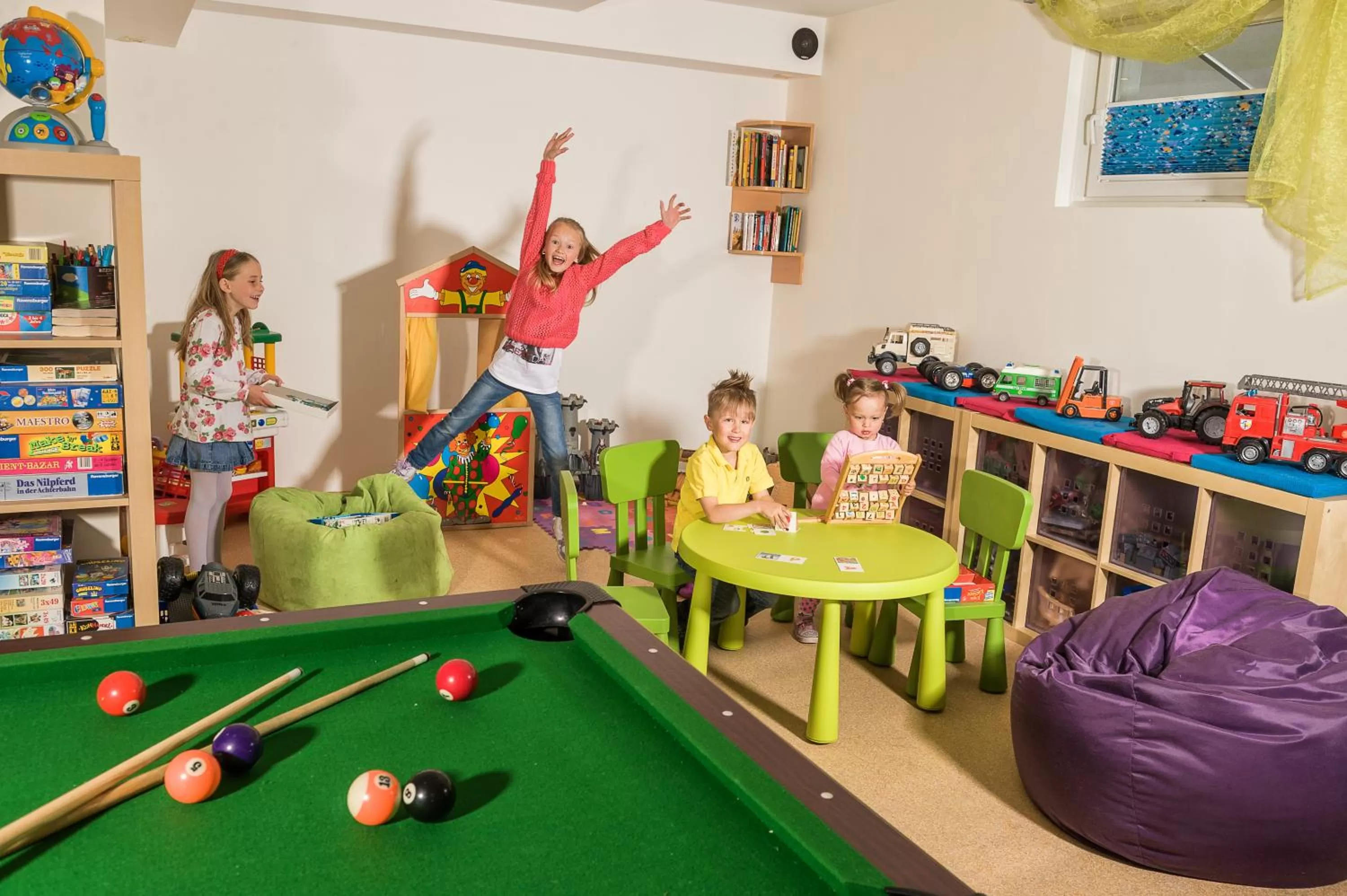 Game Room in GRUBERS, Hotel Appartments Gastein