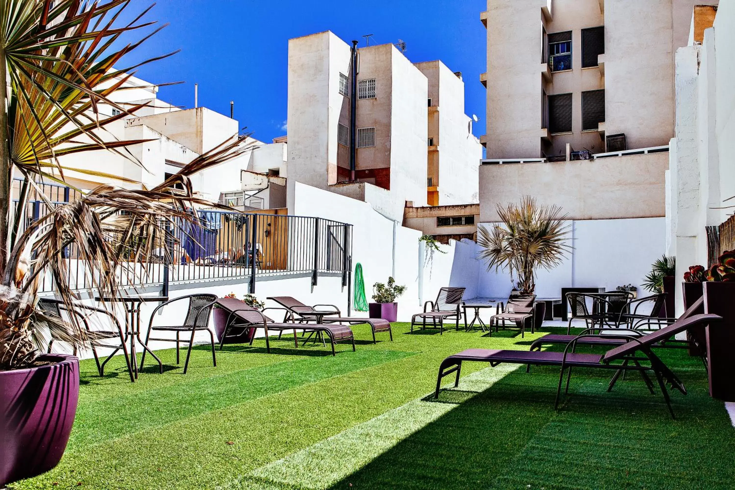 Balcony/Terrace, Property Building in Hotel Madrid