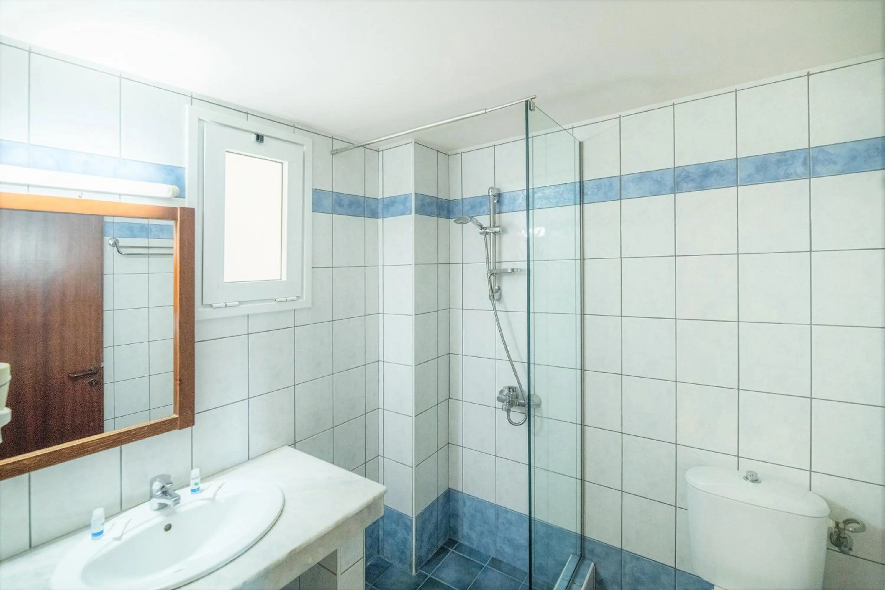 Double or Twin Room with Mountain View in Semiramis Village Hotel