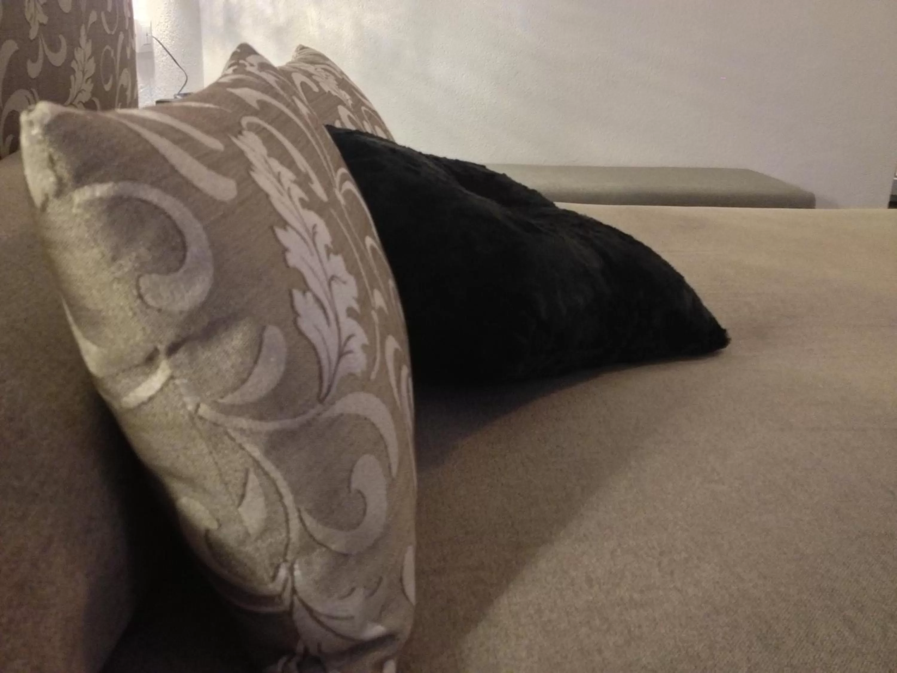 Bed in Albergo Marin